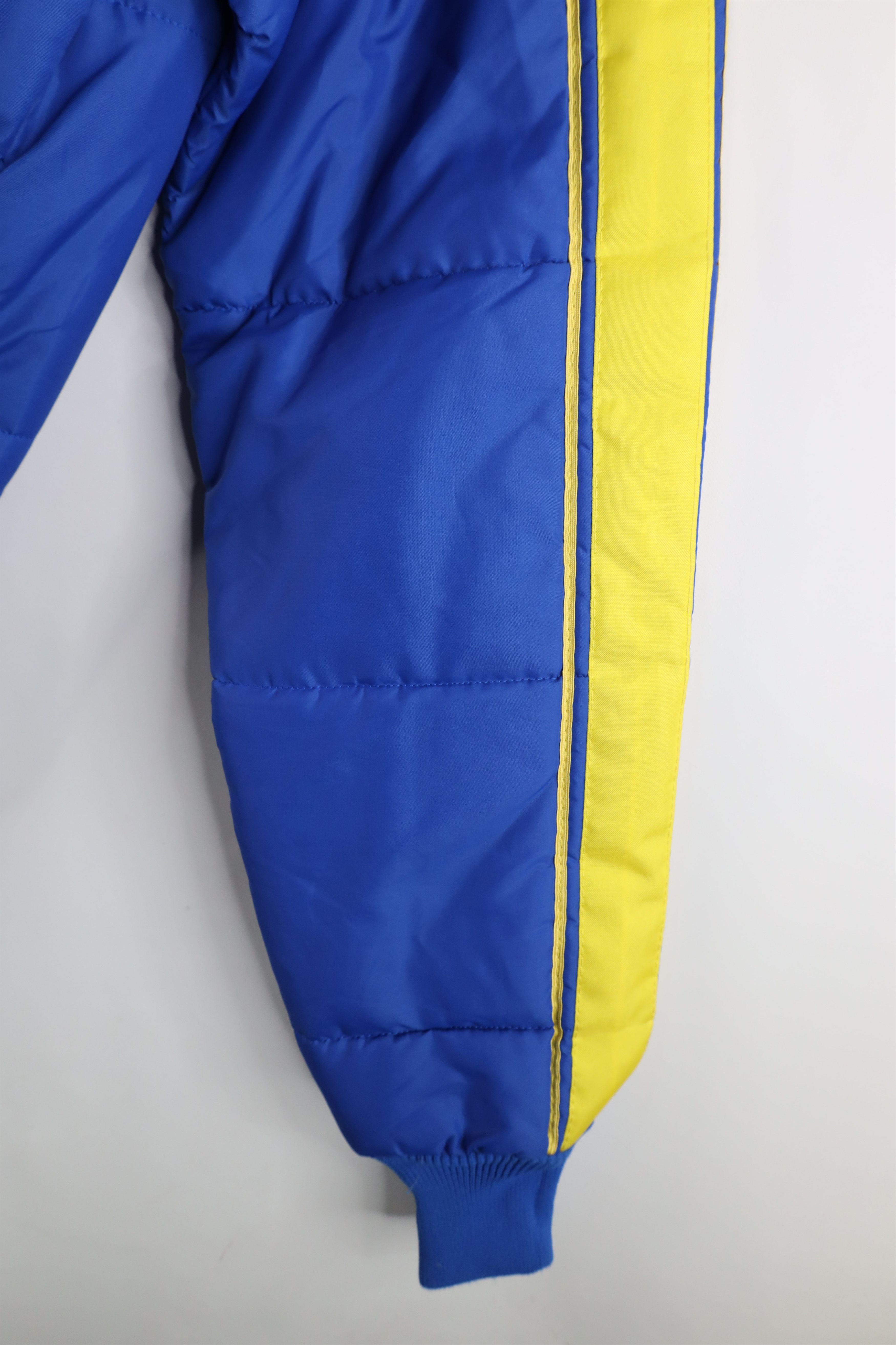 Vintage Vintage 70s Michelin Man Tires Full Zip Puffer Jacket Size US L / EU 52-54 / 3 - 10 Thumbnail