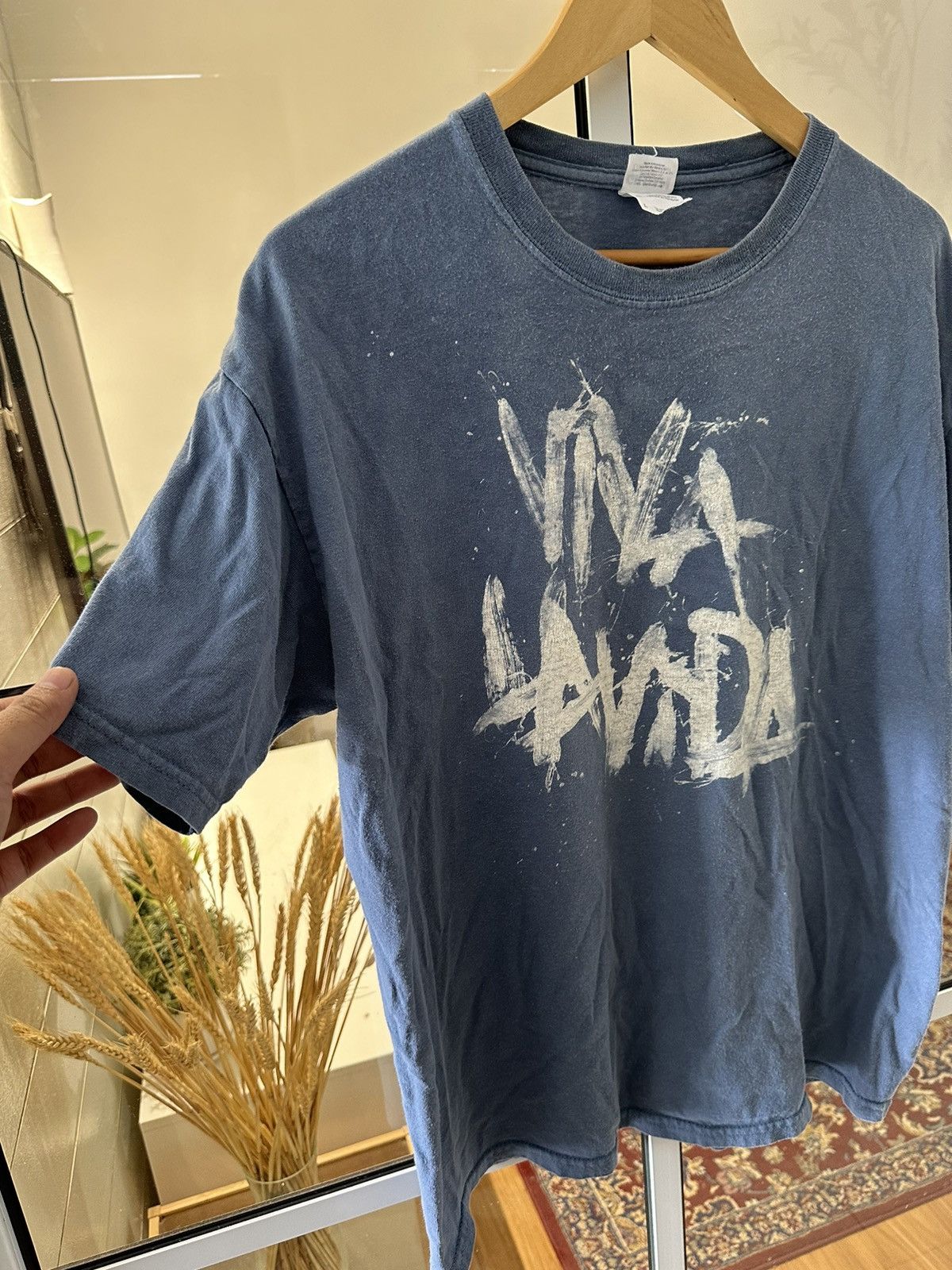 Band Tees Vintage 2008 Coldplay Viva LaVida GILDAN Printed Shirt Size US L / EU 52-54 / 3 - 4 Thumbnail