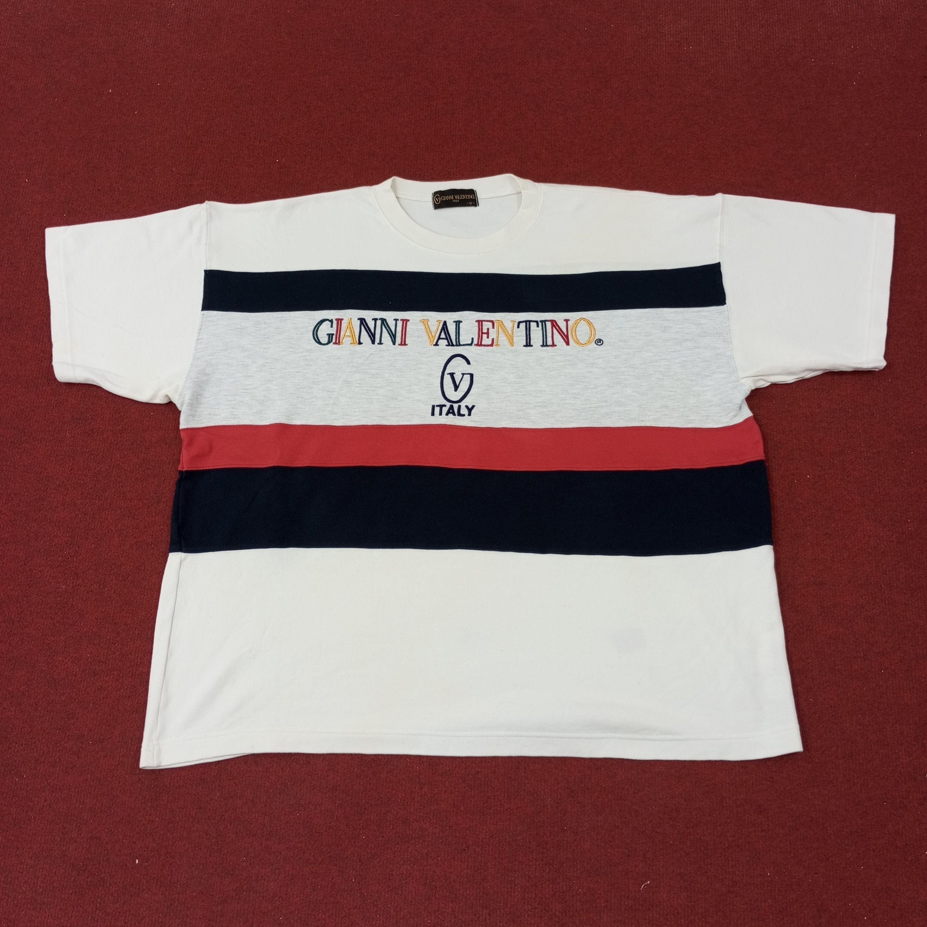 Gianni Valentino × Vintage Gianni Valentino Italy Logo Spellout Design Tshirt c219n25 Size US XXL / EU 58 / 5 - 1 Thumbnail