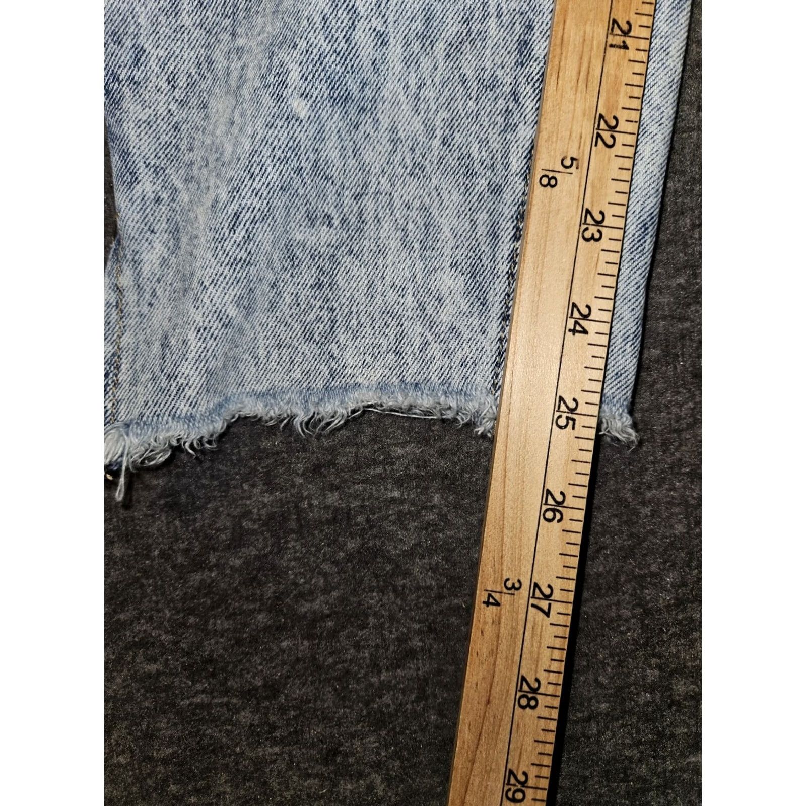 Vintage KanCan Skinny Crop Jeans Women's 9 Stonewash Mid Rise Distressed Grunge City 90s Logo Denim Jeans, Blue, Juniors, 9 Size 30" / US 8 / IT 44 - 6 Thumbnail