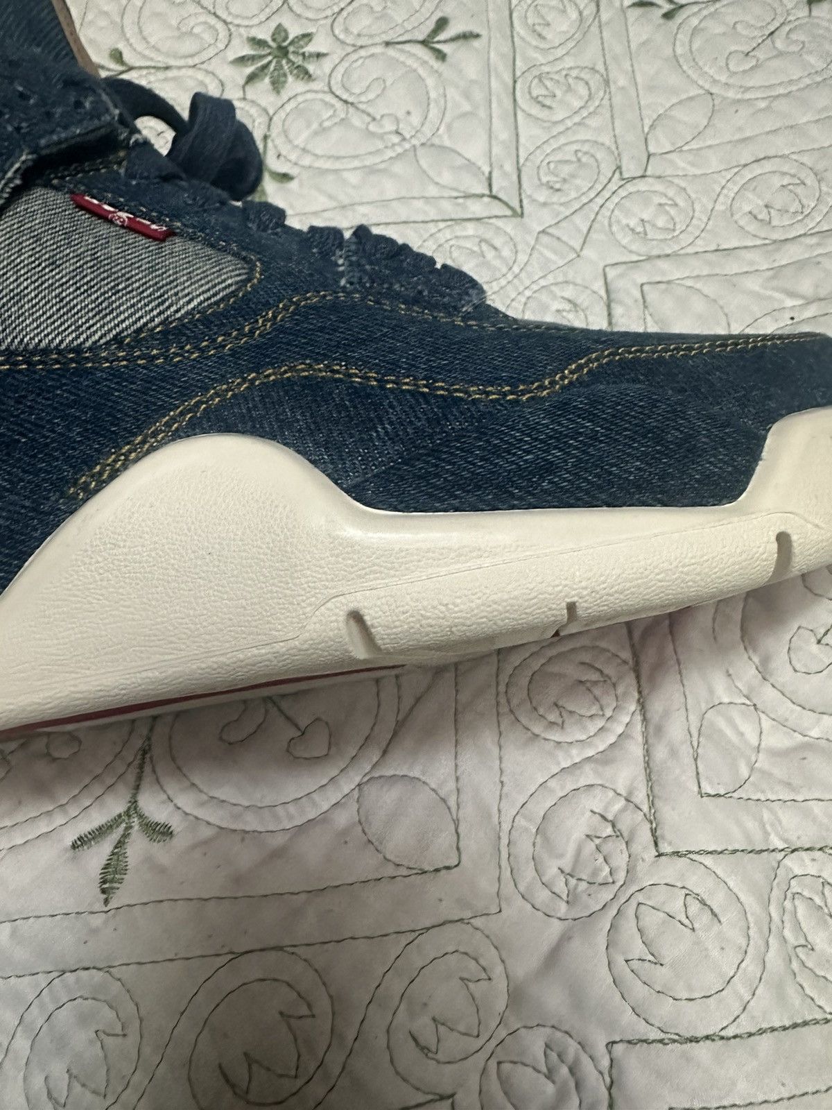 Jordan Brand × Levi's × Nike SAMPLE Nike Jordan Brand x Levi’s Air Jordan 4 Denim Blue Size US 8.5 / EU 41-42 - 18 Thumbnail