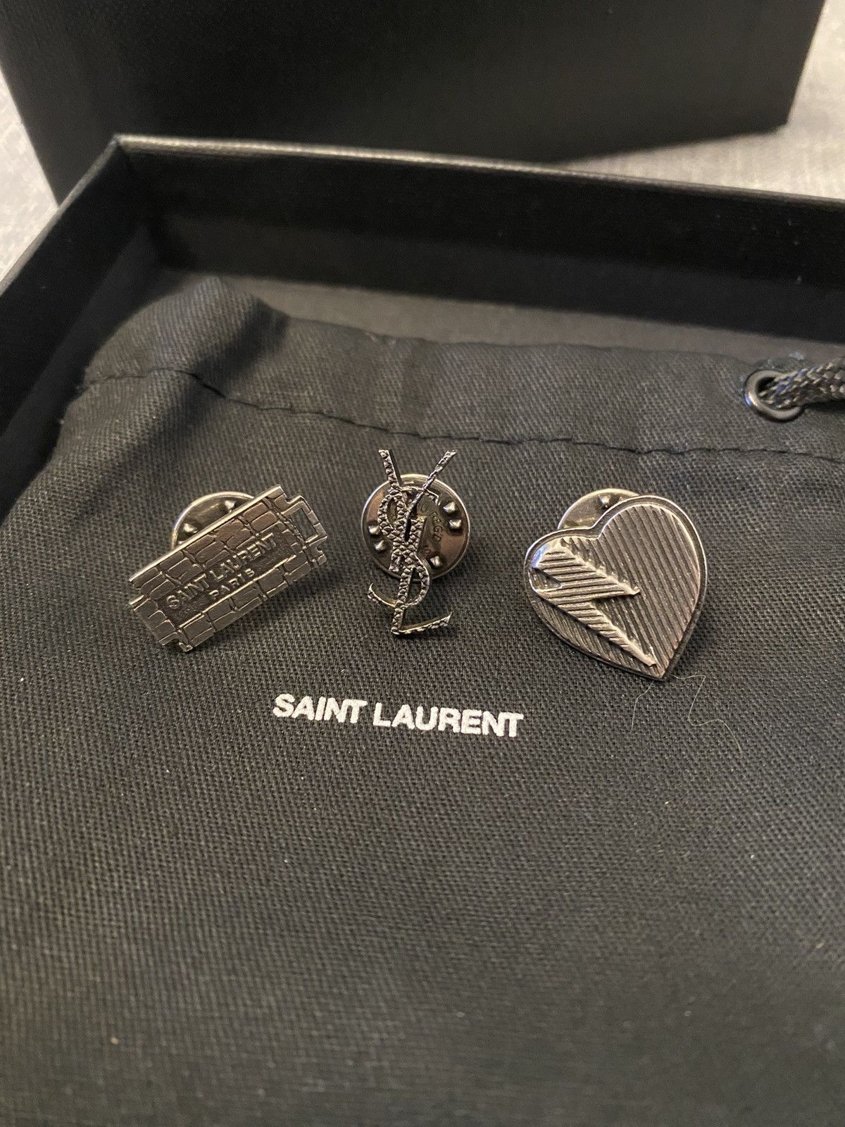 Saint Laurent Paris Saint Laurent razor blade 3 pin set Size ONE SIZE - 3 Thumbnail