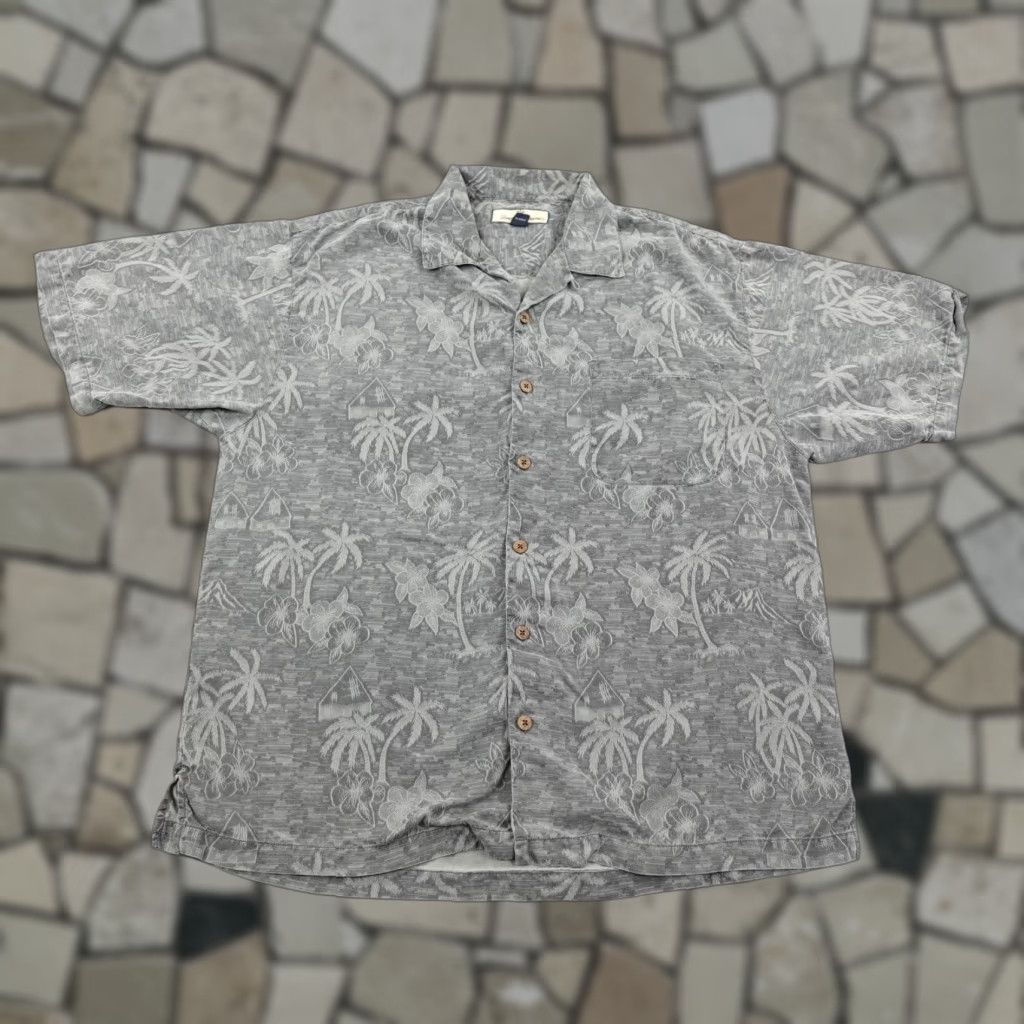 Tommy Bahama Tommy Bahama Button-Up Shirt Mens Large Gray Silk Hawaiian Floral Print Casual Tropical Size US L / EU 52-54 / 3 - 1 Thumbnail