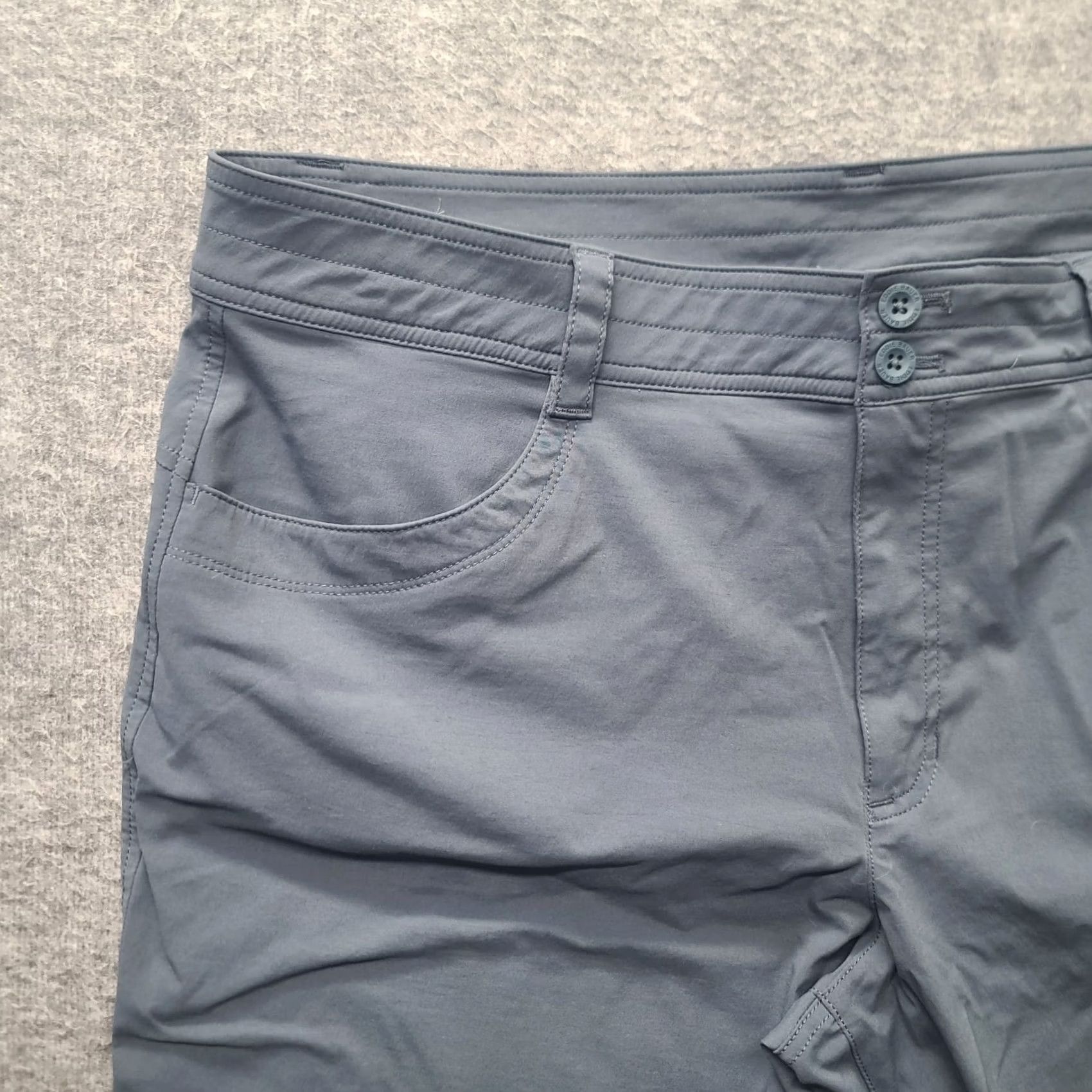Eddie Bauer Eddie Bauer Travex Shorts Womens 18 Regular Fit Mid Rise Hiking Outdoors Size 34" / US 12 / IT 48 - 7 Thumbnail