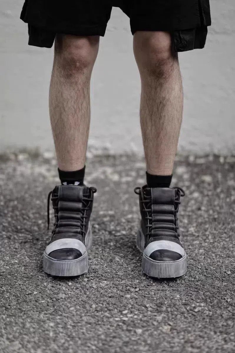 11 By Boris Bidjan Saberi Boris Bidjan Saberi 11 High. Size US 8 / EU 41 - 2 Thumbnail