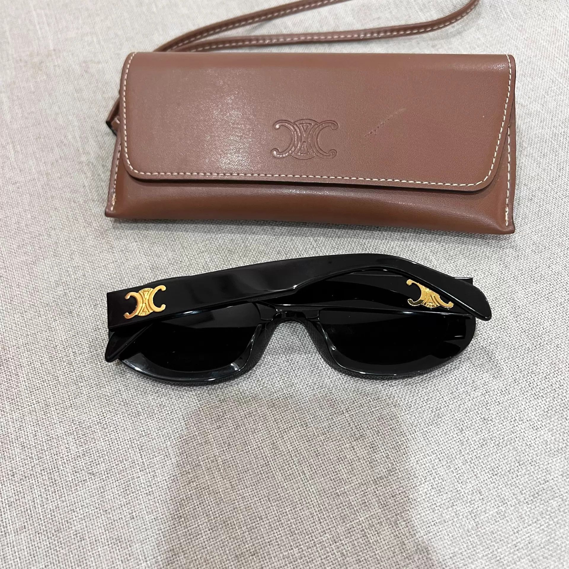 Celine Celine Gold Triomphe Logo Oval Sunglasses 99 New Size ONE SIZE - 3 Thumbnail