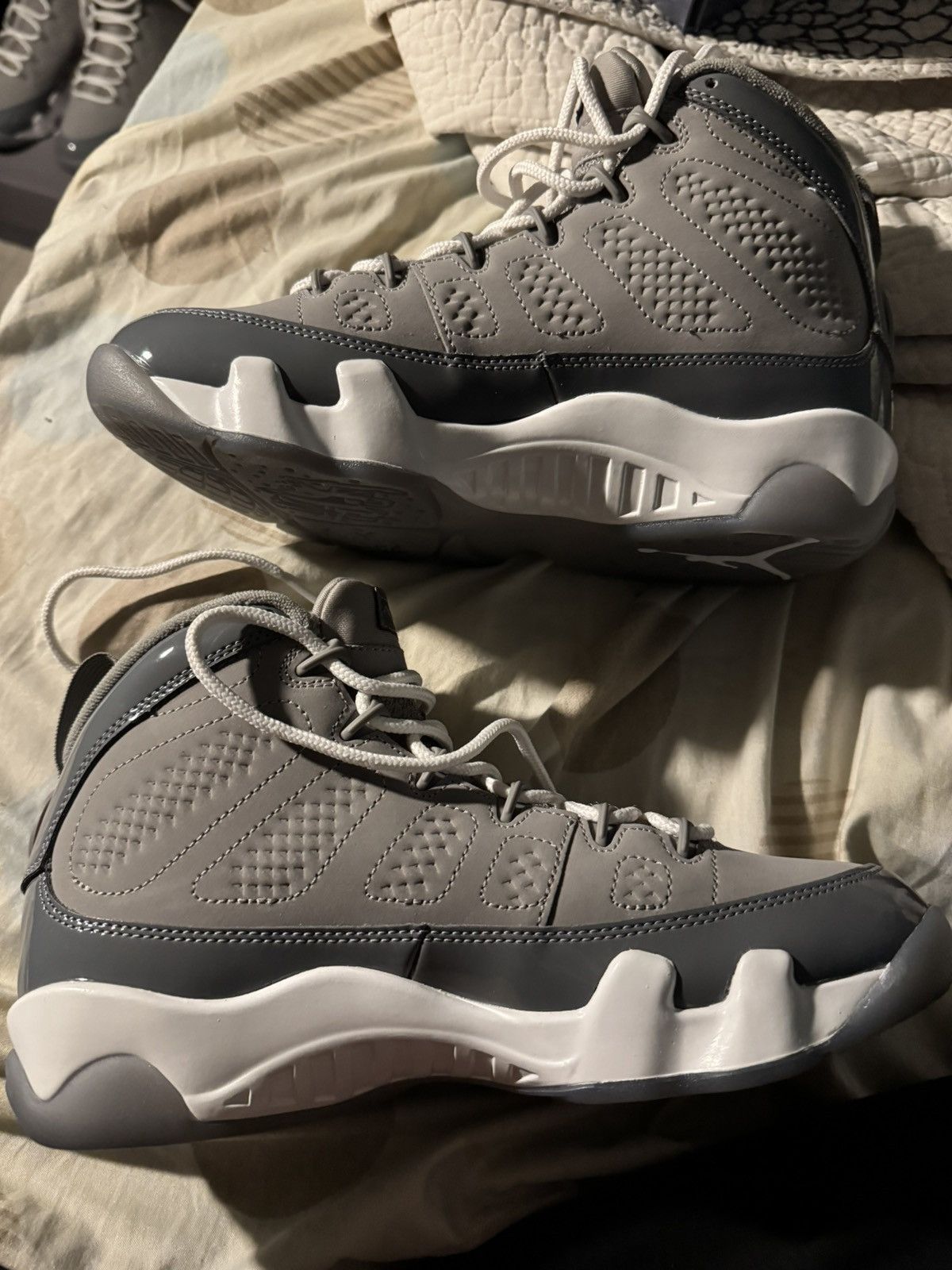 Jordan Brand cool grey 9s Size US 7 / EU 40 - 6 Thumbnail