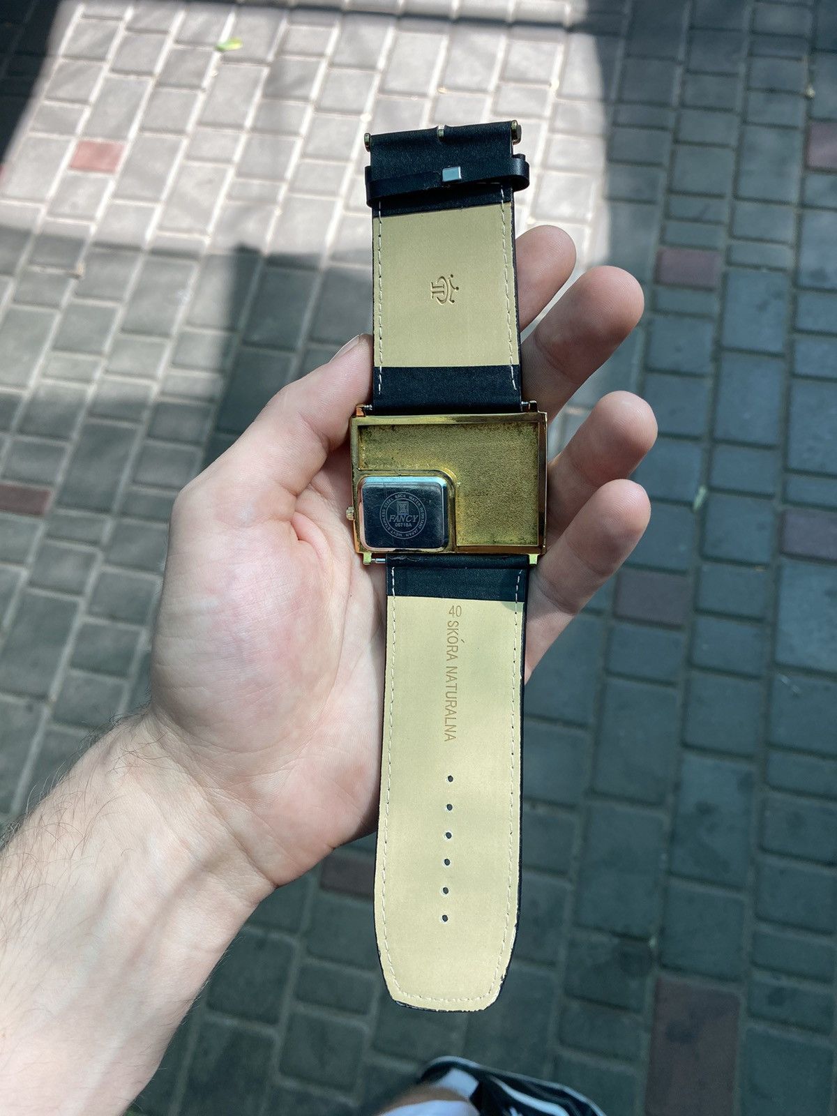 Japanese Brand Vintage Rare Gold-Plated Watch with Crystals Size ONE SIZE - 4 Thumbnail