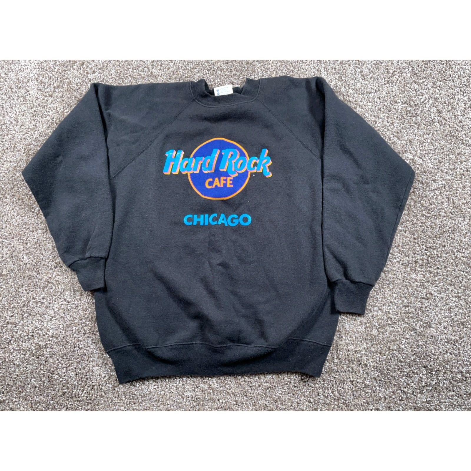 Hard Rock Cafe VTG Hard Rock Cafe Chicago Sweatshirt Adult Large Black 50/50 USA Made Raglan Size US L / EU 52-54 / 3 - 2 Thumbnail