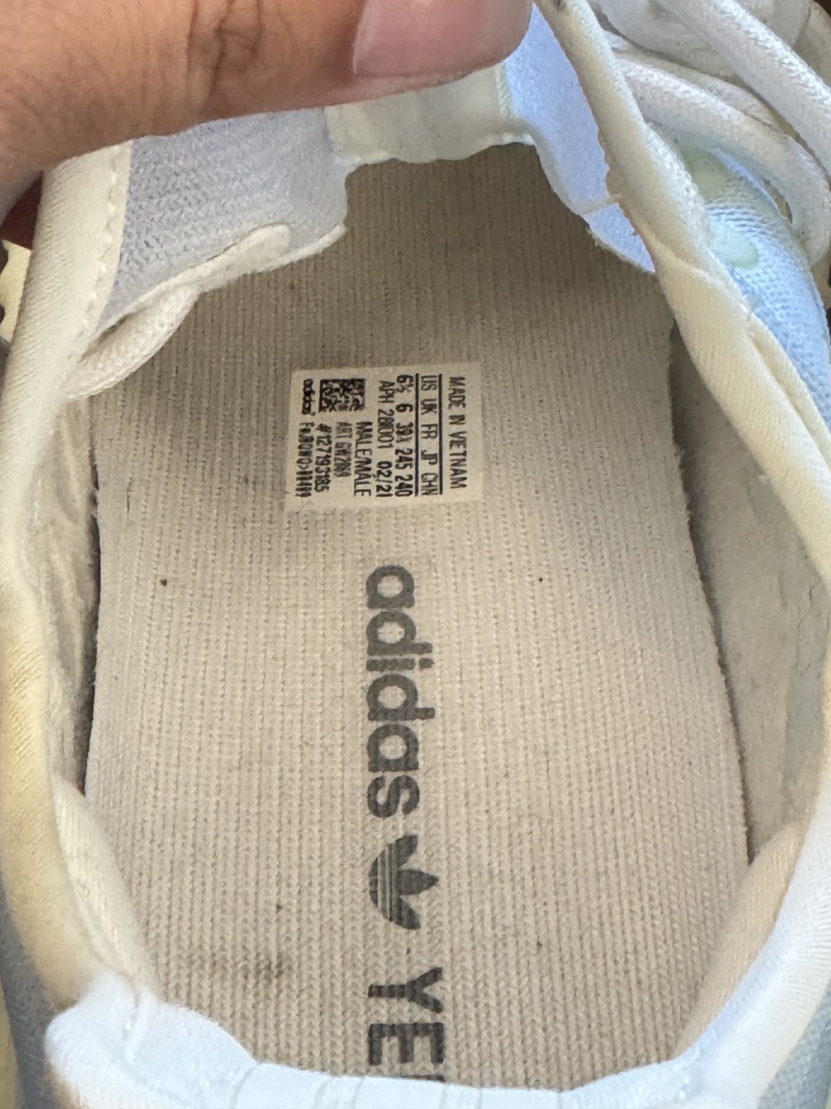 Yeezy Adidas Yeezy Boost V2 Mono Ice Size US 6.5 / IT 36.5 - 6 Thumbnail