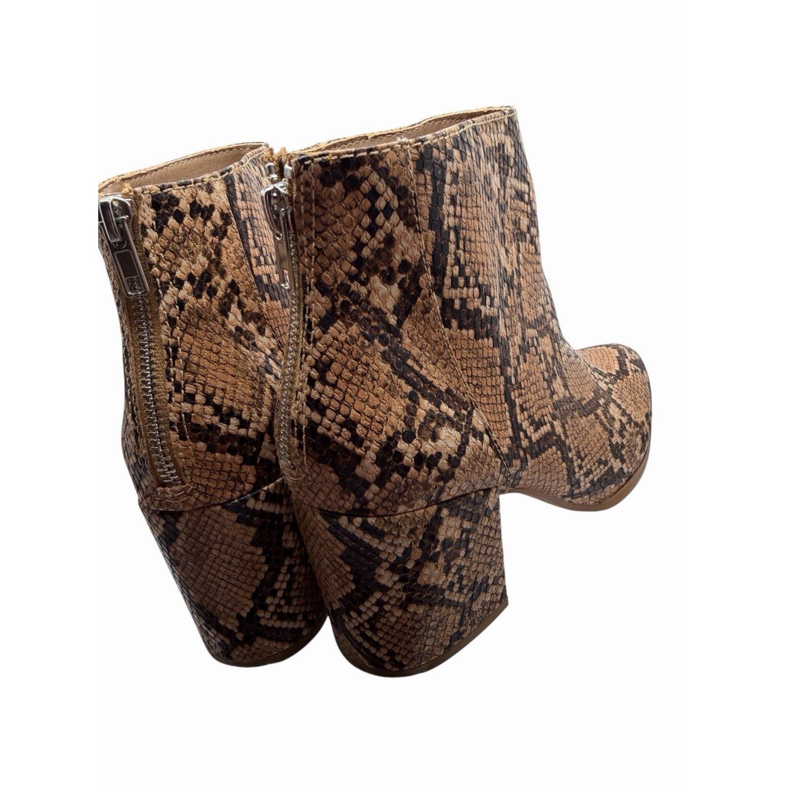 Steve Madden Julianne Snake Print Pointed Toe Block Heel Ankle Bootie 9 Size US 9 / IT 39 - 5 Thumbnail
