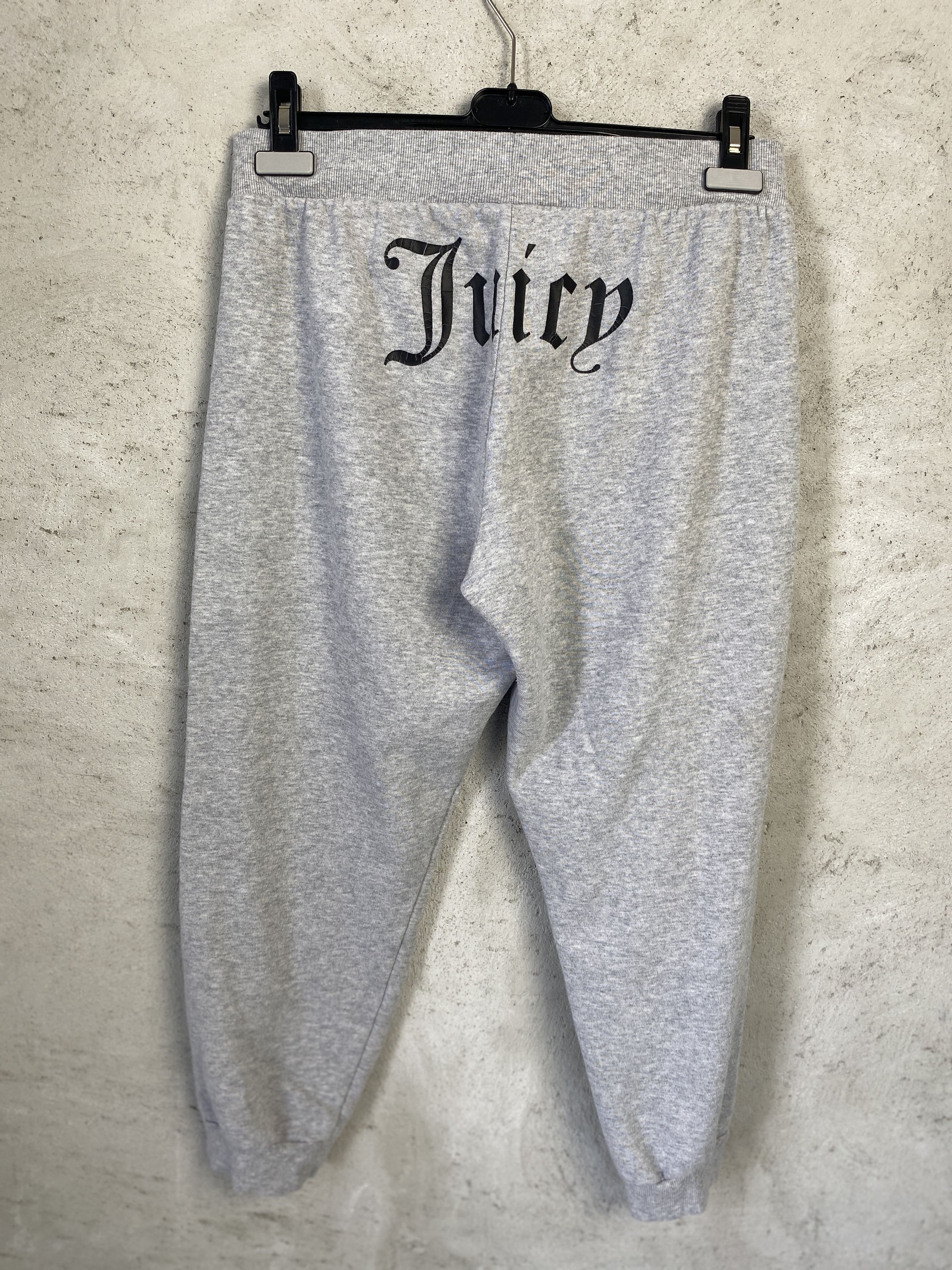 Juicy Couture Juicy Couture big back logo sweatpants joggers y2k 00s Size 30" / US 8 / IT 44 - 1 Thumbnail