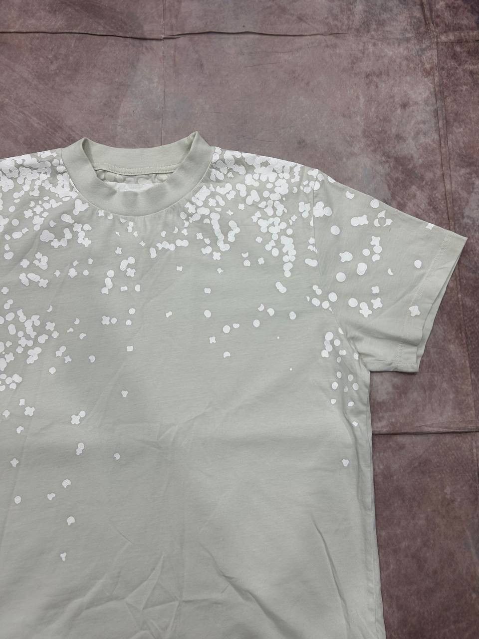 Maison Margiela Maison Margiela x H&M “Embellished T-Shirt” — Size M Size US M / EU 48-50 / 2 - 4 Thumbnail