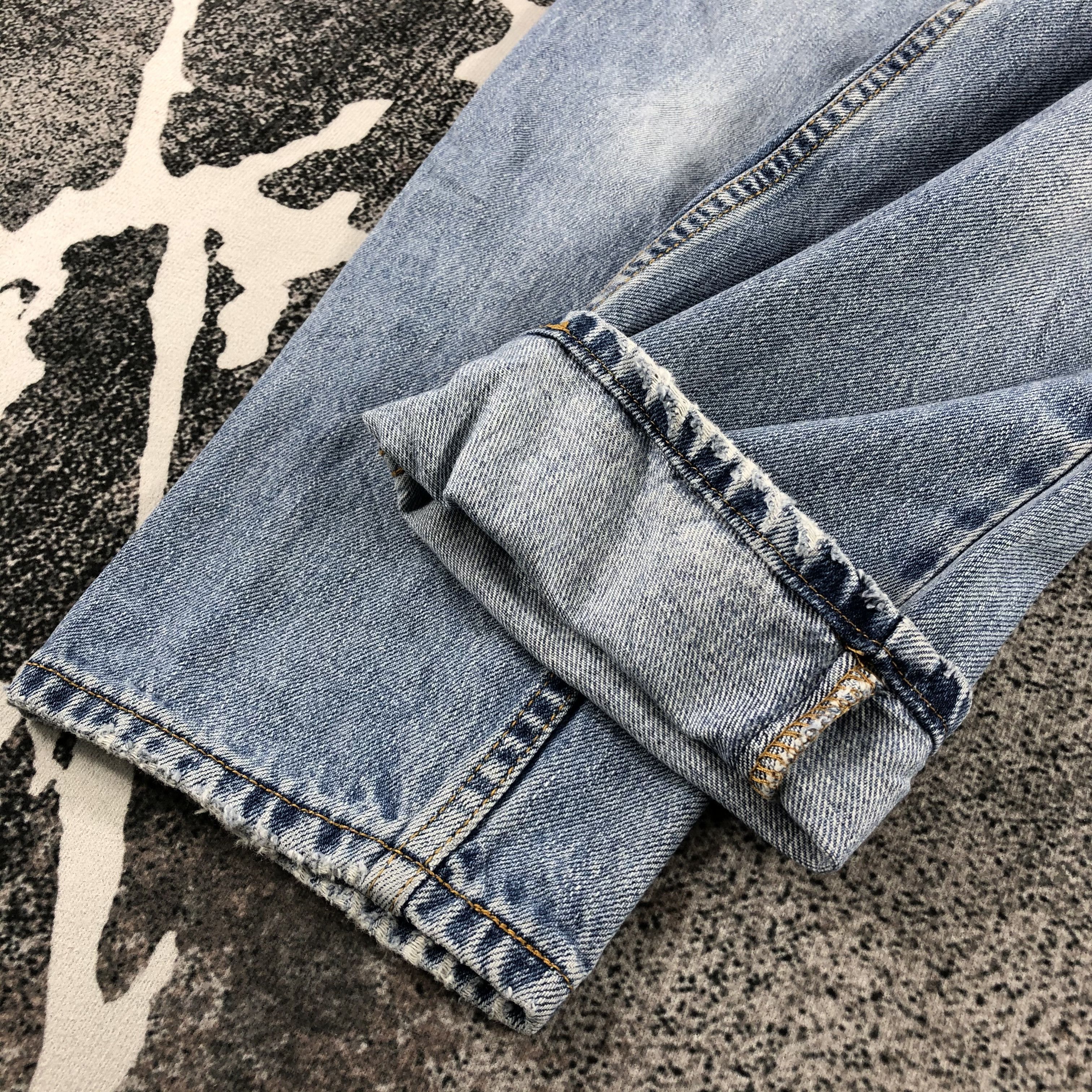 Levi's Vintage Levis 550 Jeans Faded Blue Denim KJ847 Size 33" - 7 Thumbnail