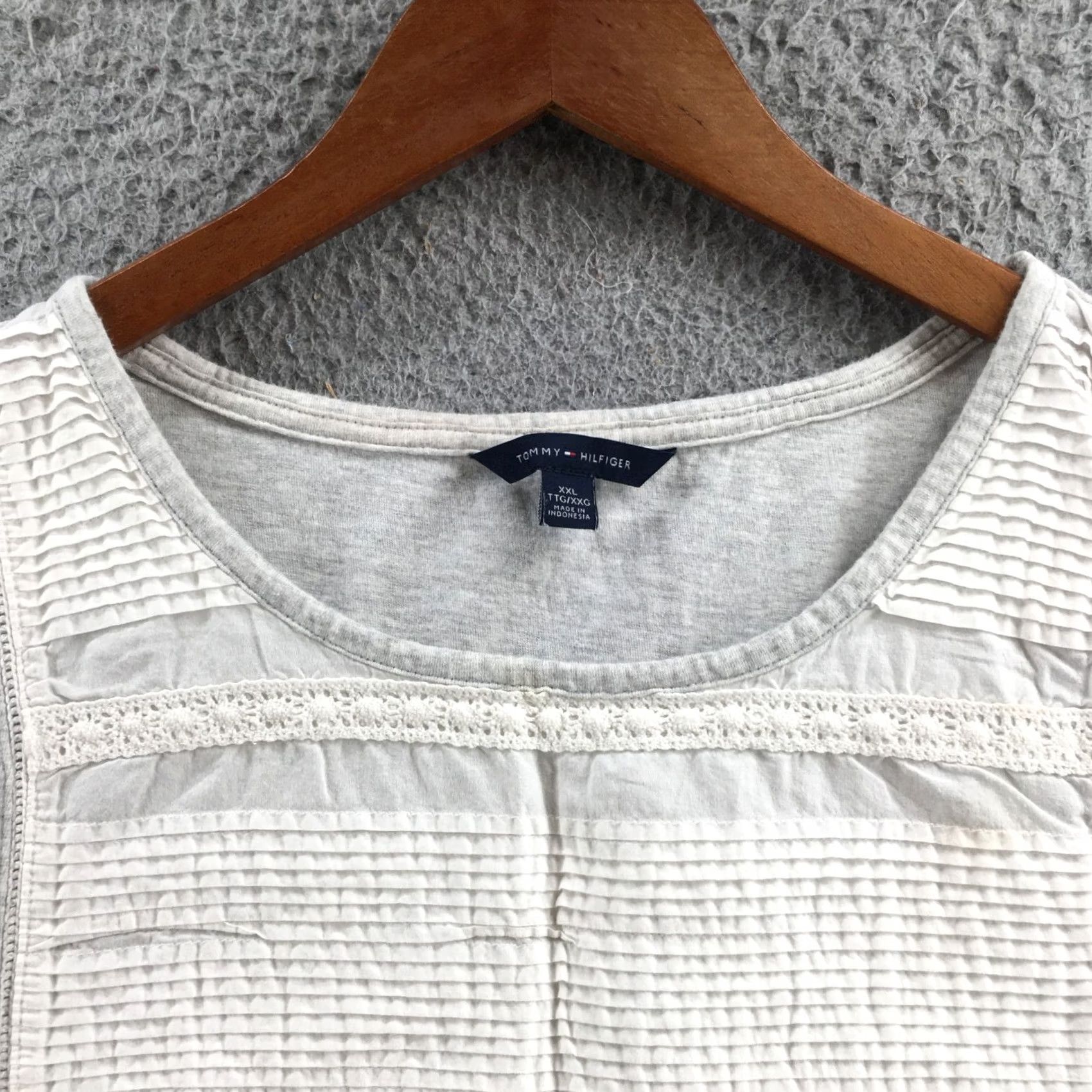 Tommy Hilfiger Tommy Hilfiger Tops Womens XXL Gray White Cotton Sleeveless Pintuck Tank Top Size XXL / US 16-18 / IT 52-54 - 3 Thumbnail