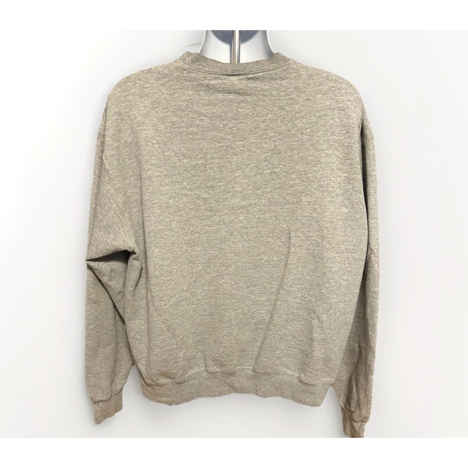 Champion VINTAGE Champion Furman University Sweatshirt Pullover Adult XL Gray Purple Logo Crew Neck Long Sleeve Solid Men Size US XL / EU 56 / 4 - 6 Thumbnail