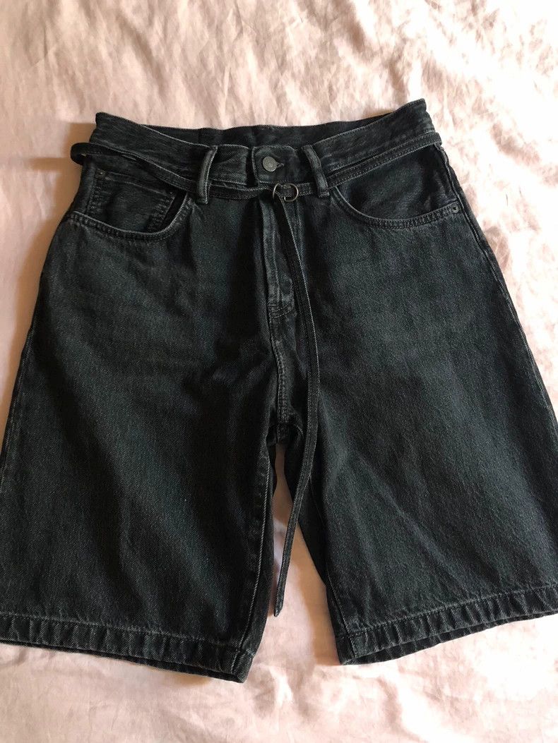 Acne Studios Acne Studios Black denim shorts Size US 28 / EU 44 - 1 Thumbnail