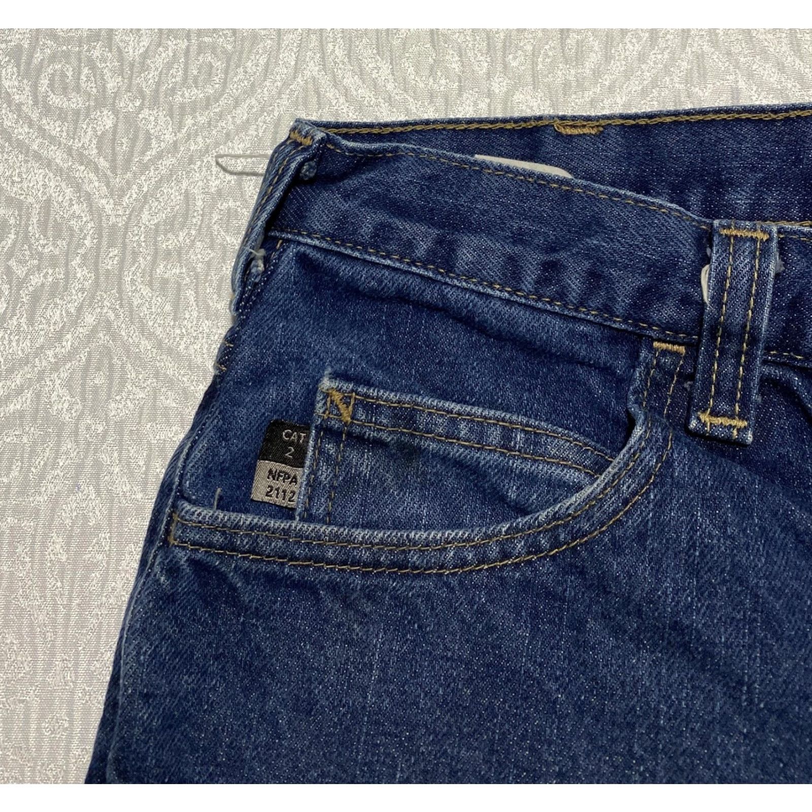 Carhartt VINTAGE Carhartt FR Jeans Men's 32x31 Blue Straight Leg Flame-Resistant Denim Workwear Size US 32 / EU 48 - 4 Thumbnail