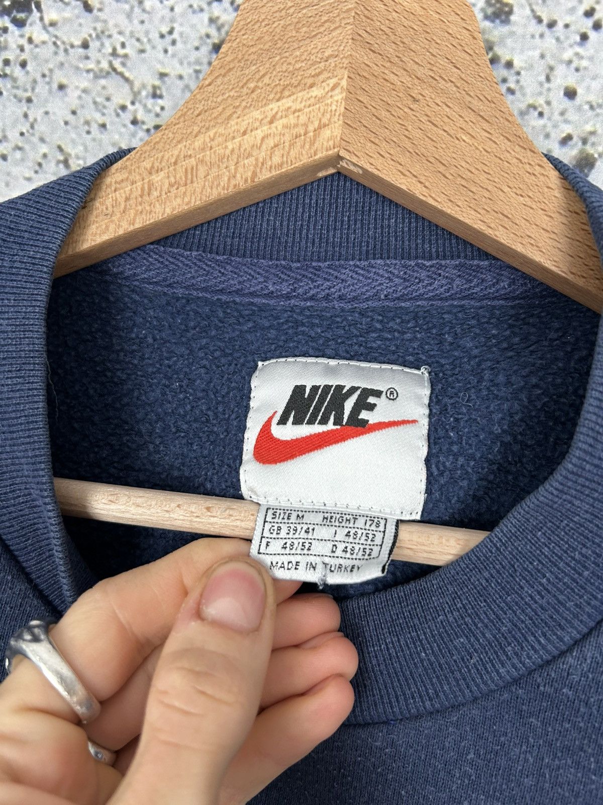 Nike Vintage Nike Spellout Baggy Blue Crewneck Streetwear Hype Size US M / EU 48-50 / 2 - 5 Thumbnail