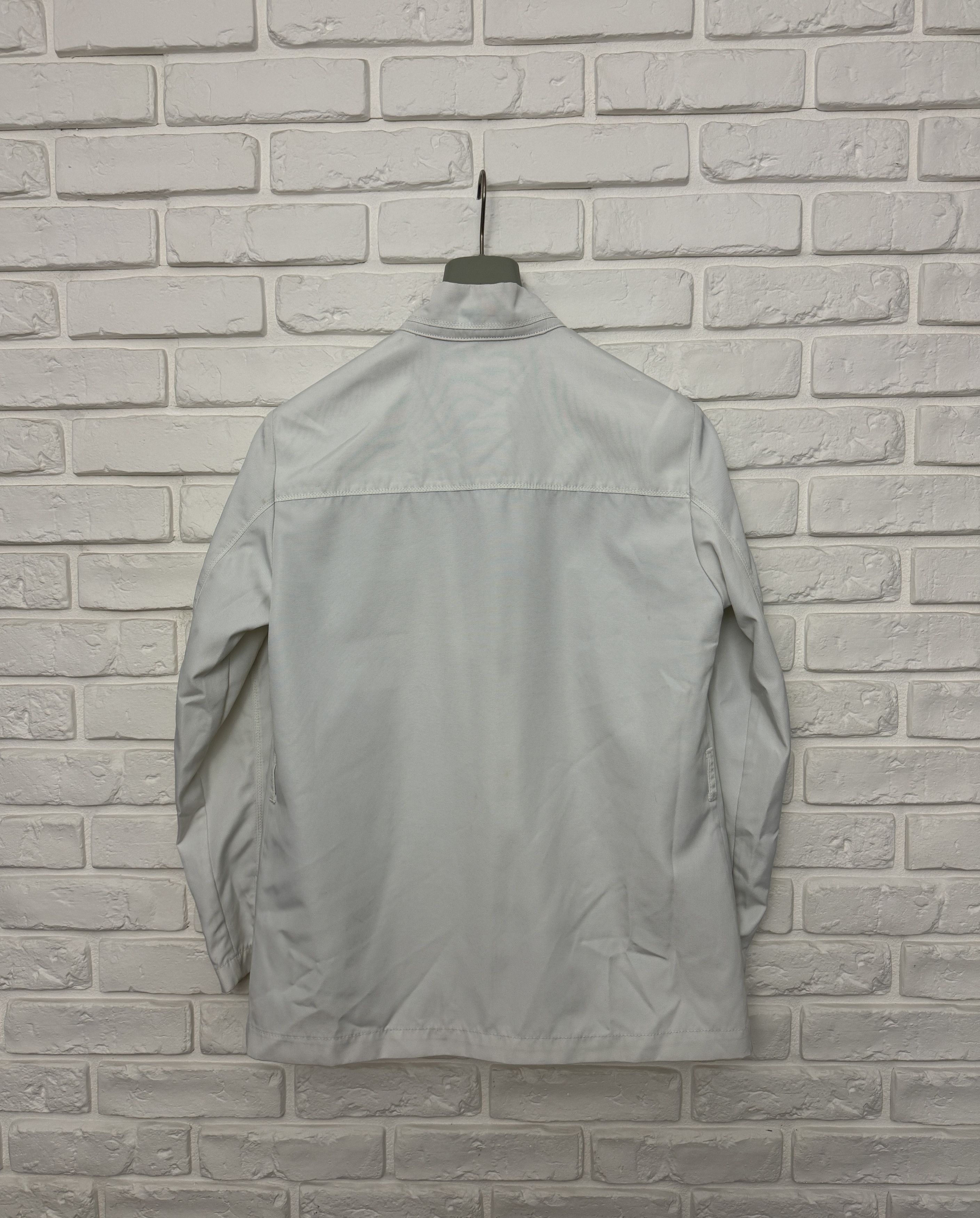 Moncler Moncler Light Jacket Zip Size 2 White Solid Size US S / EU 44-46 / 1 - 12 Thumbnail