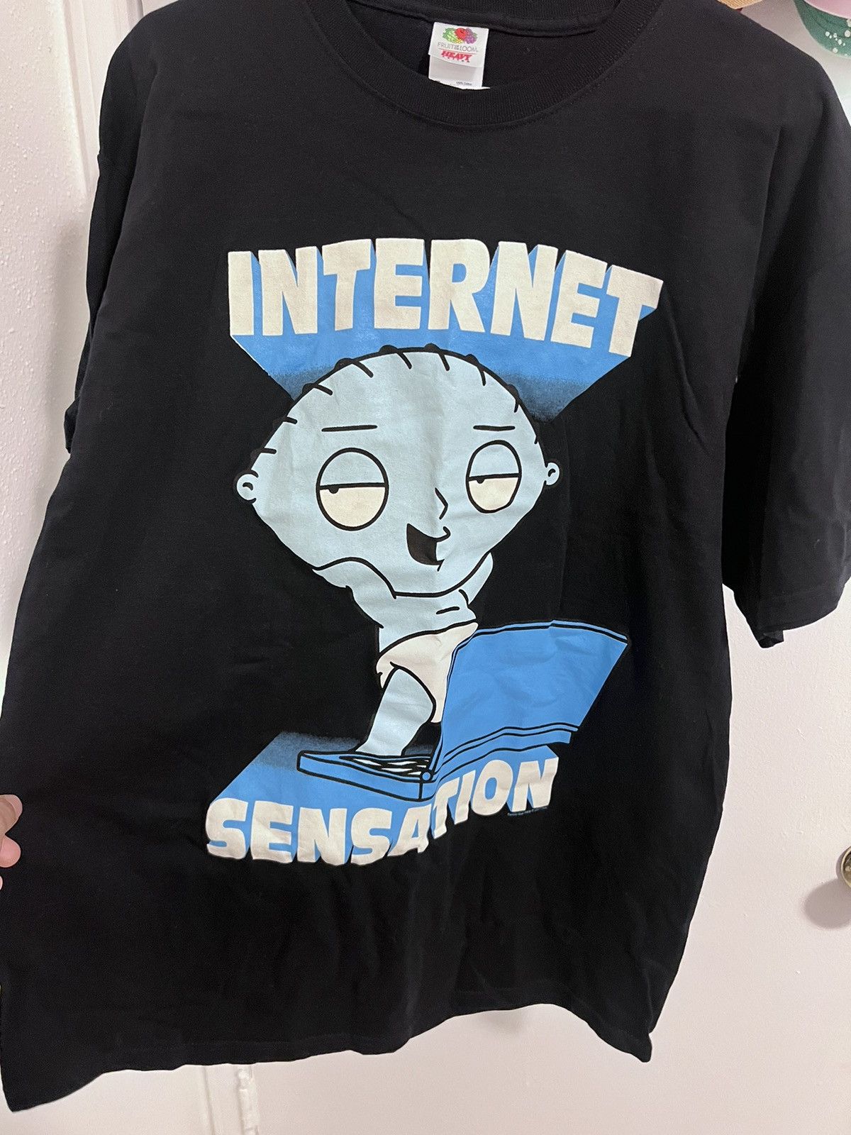 Hanes Family guy Stewie internet sensation Black Tee Size US XL / EU 56 / 4 - 1 Thumbnail