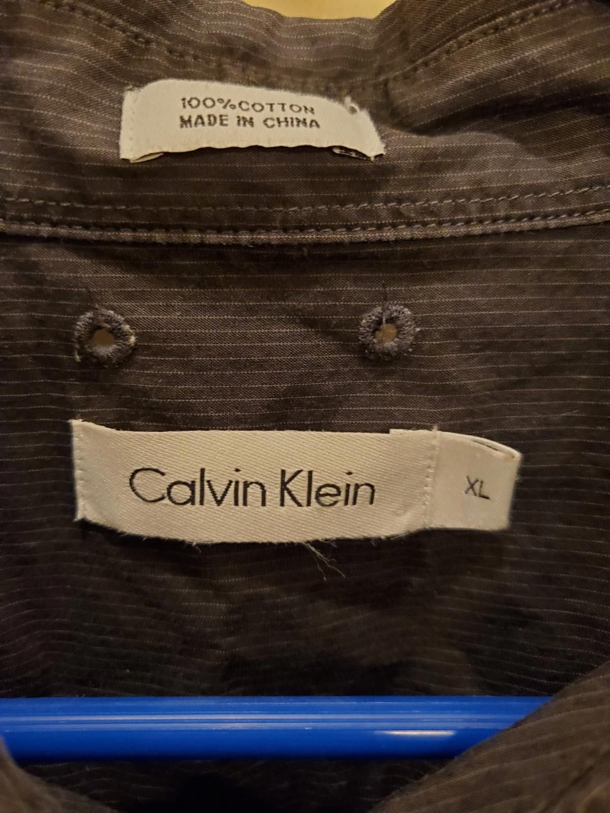 Calvin Klein Calvin Klein Shirt Mens XL LongSleeve ButtonDown Gray stripe Size US XL / EU 56 / 4 - 4 Thumbnail