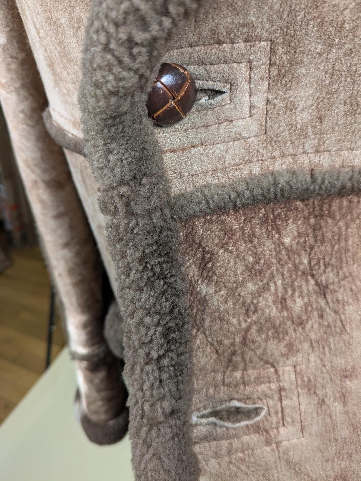 Other 1970's Canadian sheepskin suede patchwork coat Size US L / EU 52-54 / 3 - 9 Thumbnail