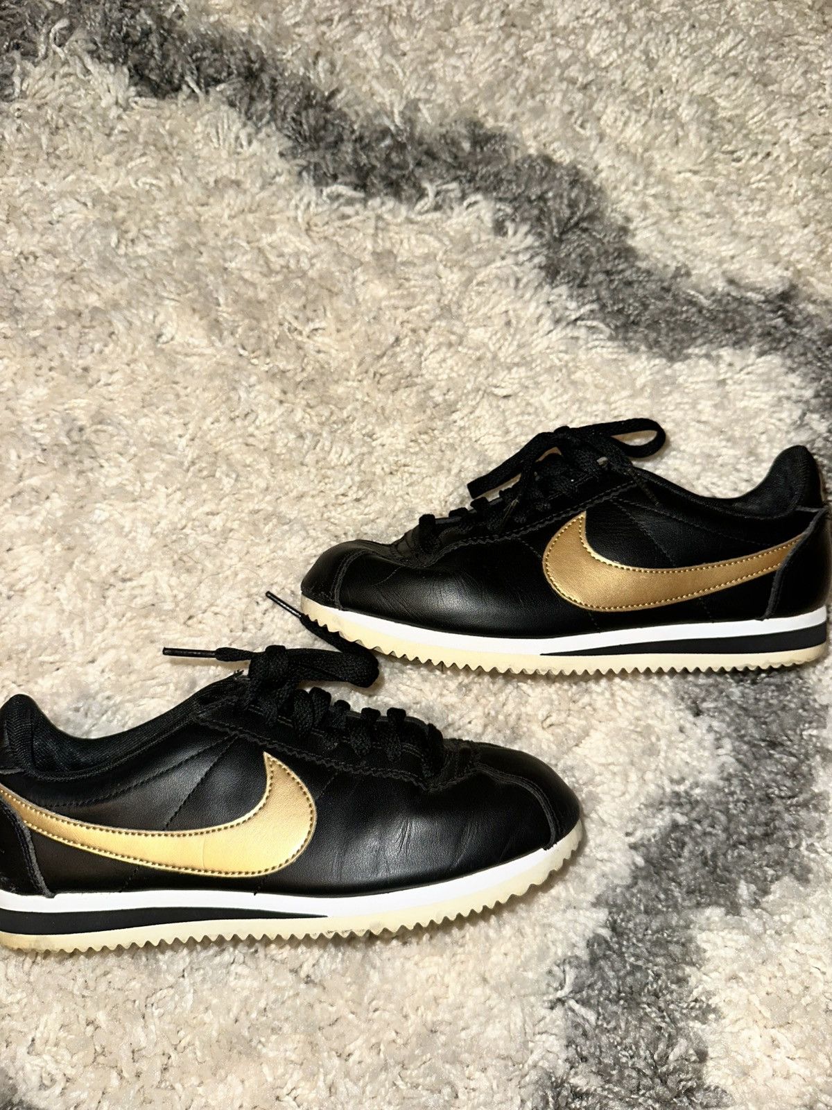 Nike Nike Wmns Classic Cortez Size US 6.5 / IT 36.5 - 3 Thumbnail