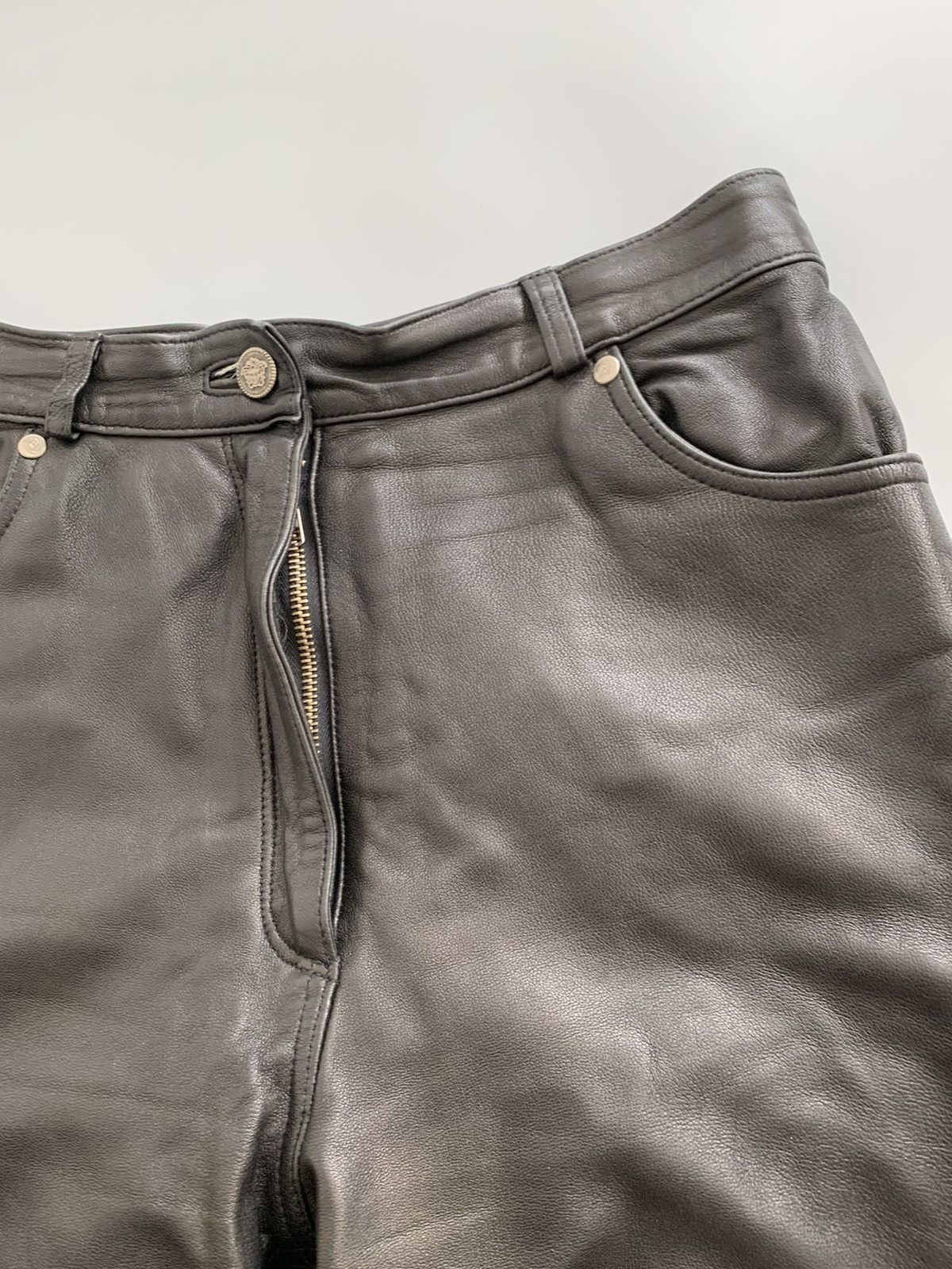 Versace Vintage Versace Leather Pants Y2K streetwear Size 27" / US 4 / IT 40 - 15 Thumbnail