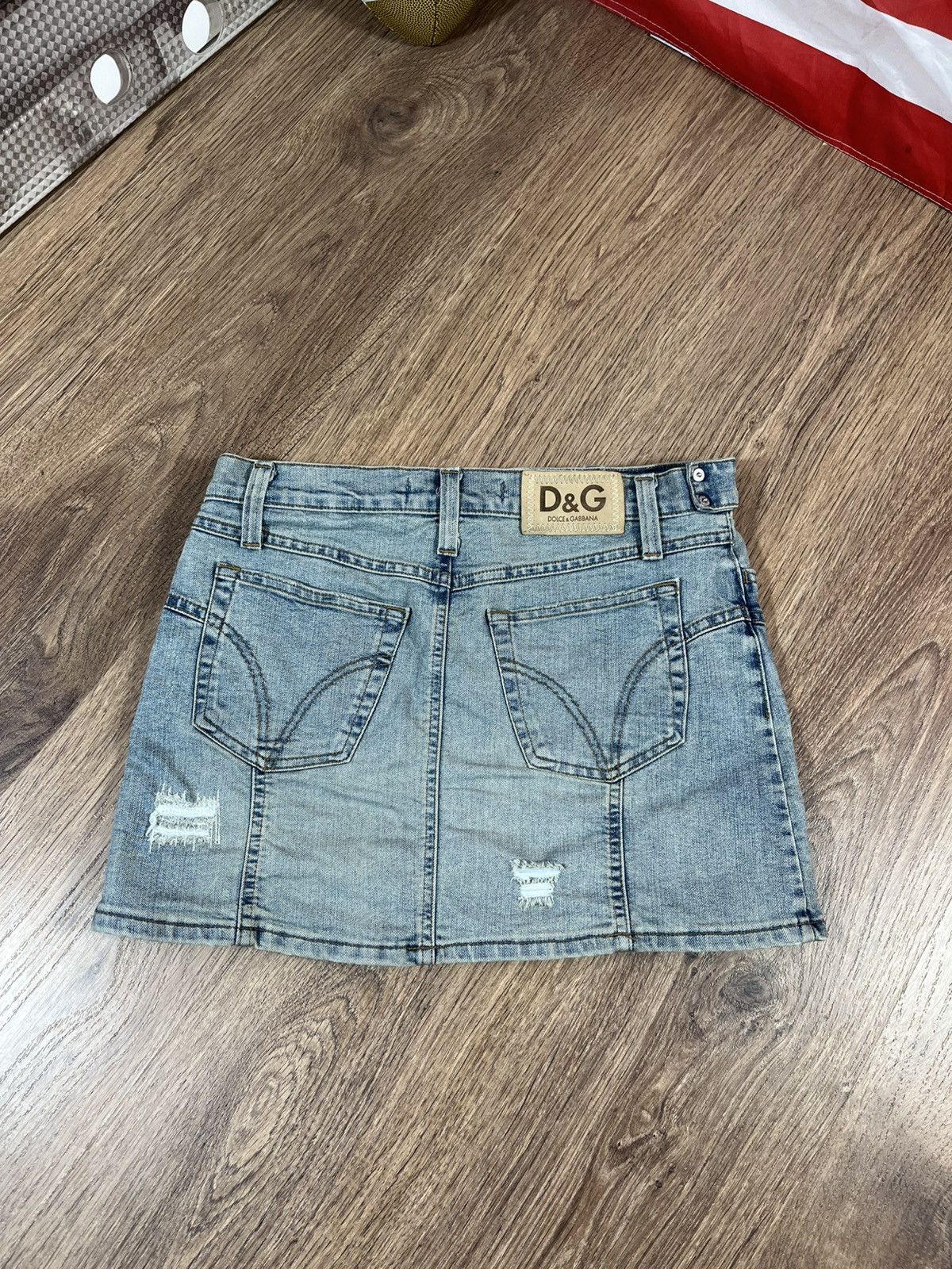 Dolce & Gabbana Dolce & Gabbana Vintage Skirt Size 30" / US 8 / IT 44 - 2 Thumbnail