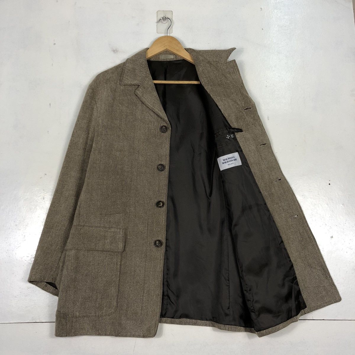 Maurizio Baldassari × Other MAURIZIO BALDASSARI MILANO HOUNDSTOOTH COATS Size US M / EU 48-50 / 2 - 9 Thumbnail