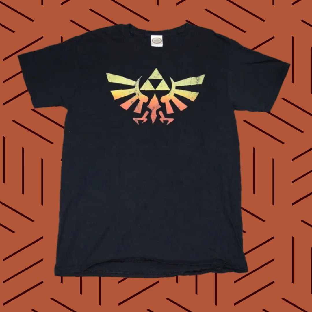 Nintendo Nintendo Legend of Zelda Skyward Sword Triforce Logo T-Shirt Mens M Black Officially Licensed 90s Retro Size US M / EU 48-50 / 2 - 1 Thumbnail