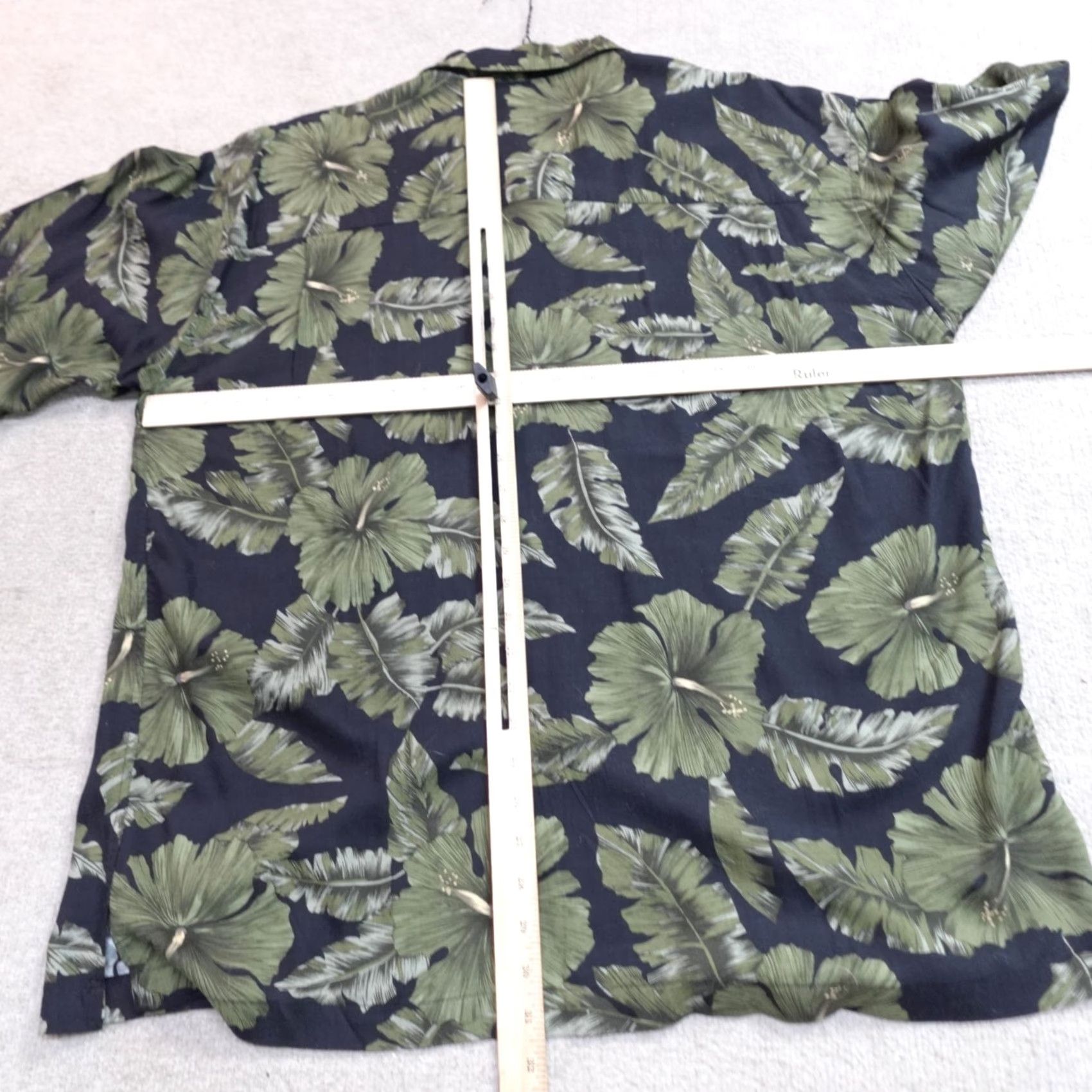 Hilo Hattie Hilo Hattie Mens Shirt XL Black Short Sleeve Camp Collar Floral All Over Aloha Size US XL / EU 56 / 4 - 4 Thumbnail