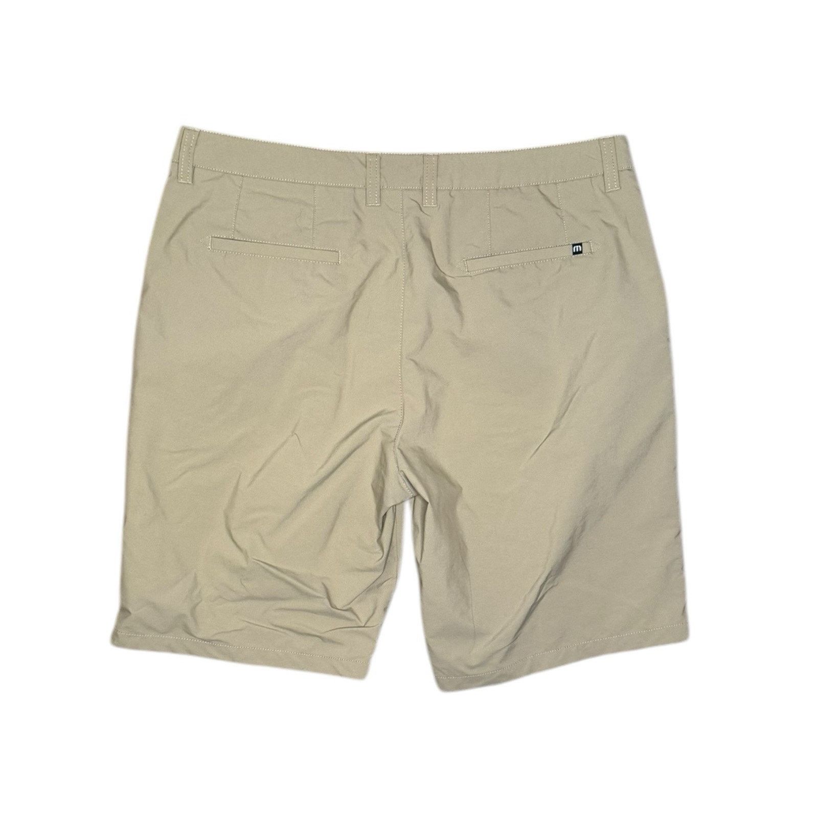 TravisMathew Travis Mathew Shorts Nylon Flat Front TINY FLAW Size US 38 / EU 54 - 7 Thumbnail