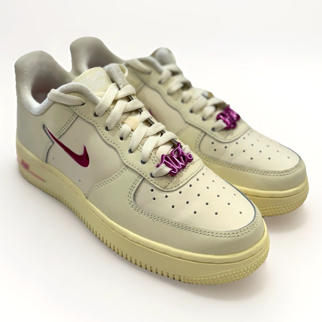Nike Nike Air Force Women’s 11 Coconut Milk Ivory Leather/Playful Pink FB8251-101 Sneaker Size US 7 / IT 37 - 3 Thumbnail