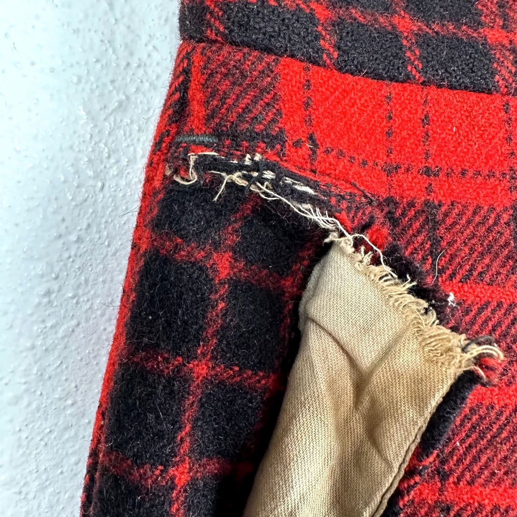 Vintage VINTAGE Woolrich Pants Hunter Plaid Wool 32x30 Cuffed Men Red Wool 32 Regular Mens Size US 32 / EU 48 - 4 Thumbnail