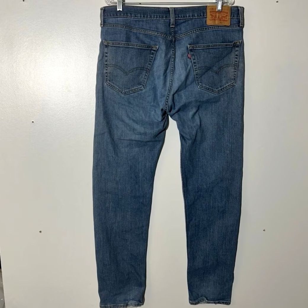 Levi's Levi's 511 Slim Fit Jeans Mens 33x30 Distressed Denim Blue 5-Pocket Zip Button Cotton Blend Logo Jeans Straight Casual Mens Size US 33 - 4 Thumbnail