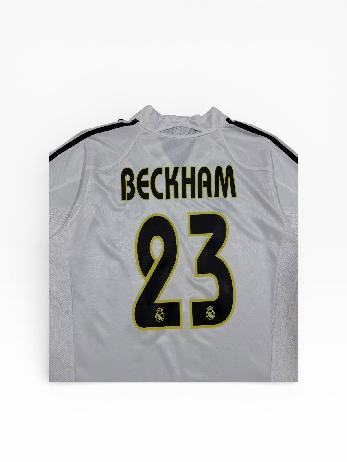 David Beckham Vtg⚽️2003-2004 Real Madrid #23 David Beckham Jersey Size US M / EU 48-50 / 2 - 11 Thumbnail