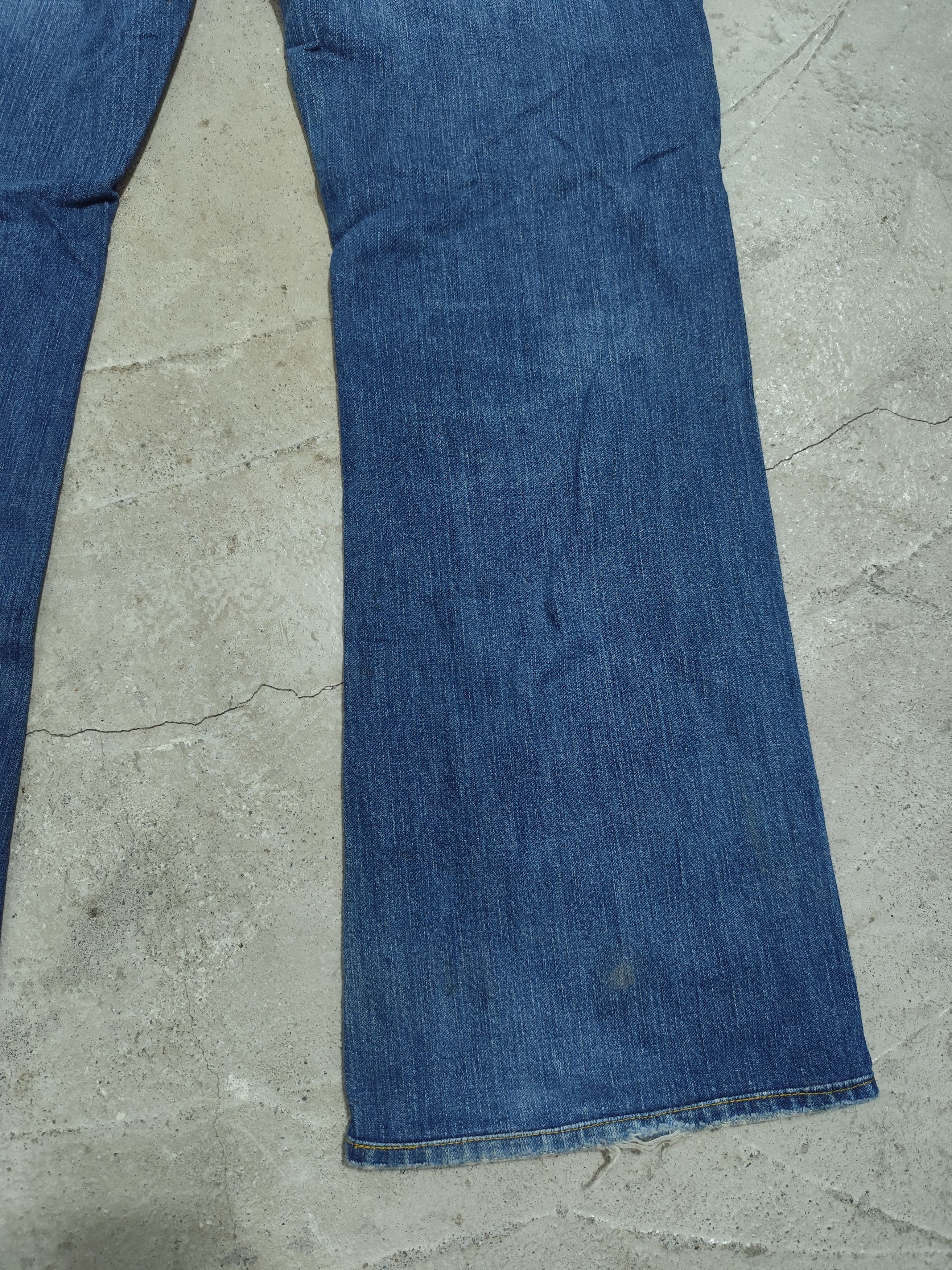 True Religion True Religion Distress Flared Pants Size US 34 / EU 50 - 8 Thumbnail