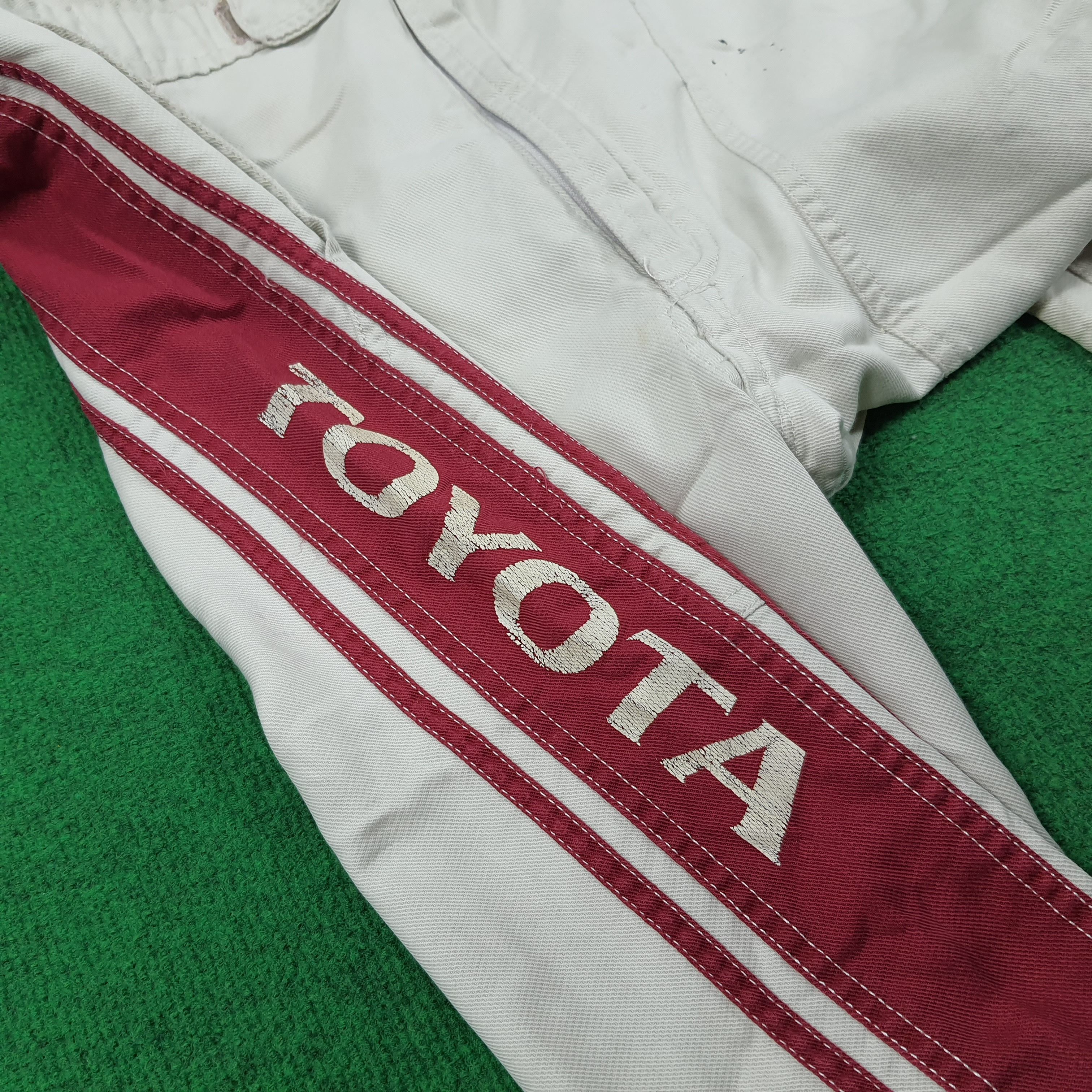 Japanese Brand × Vintage Vintage Tecno Toyota Japan Racing Workwear Coverall Size US M / EU 48-50 / 2 - 12 Thumbnail