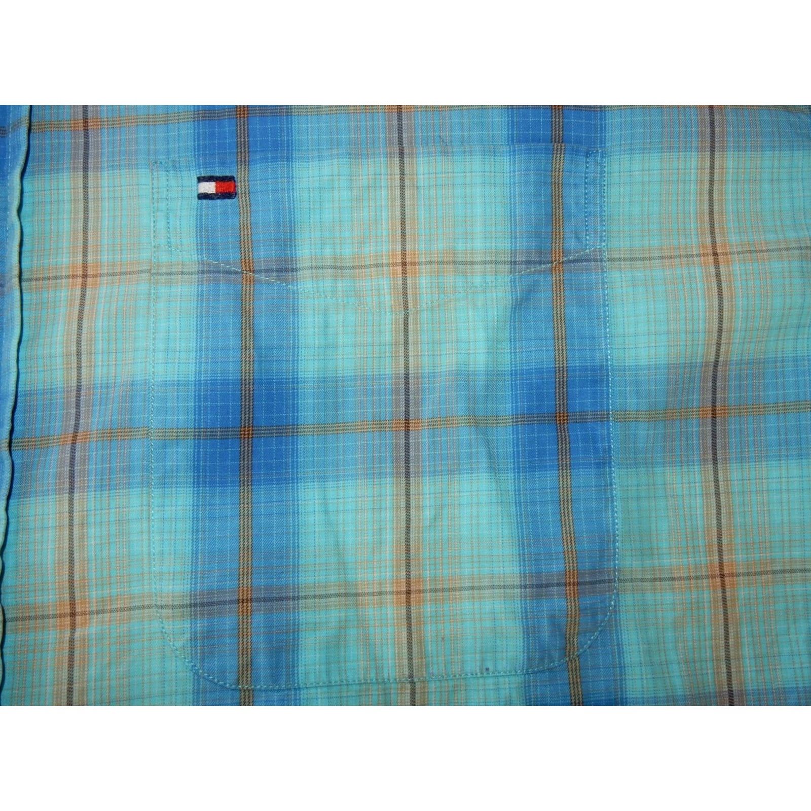 Tommy Hilfiger Tommy Hilfiger Men's Button Front Shirt Size L Plaid Cotton Long Sleeve Blue Shirt Size US L / EU 52-54 / 3 - 3 Thumbnail