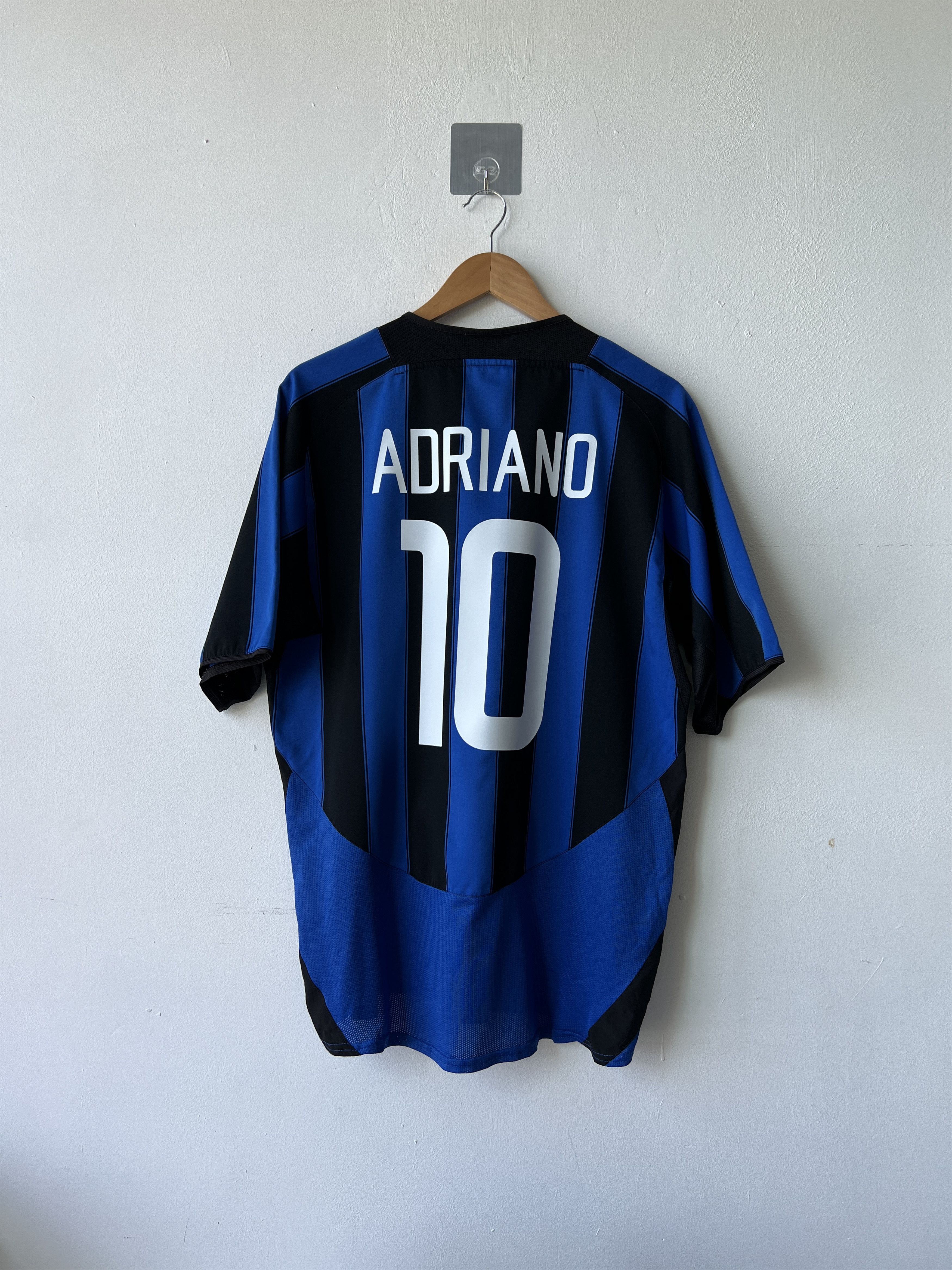Nike (L) Inter Milan 2003-04 Home Kit Adriano #10 Size US L / EU 52-54 / 3 - 1 Thumbnail