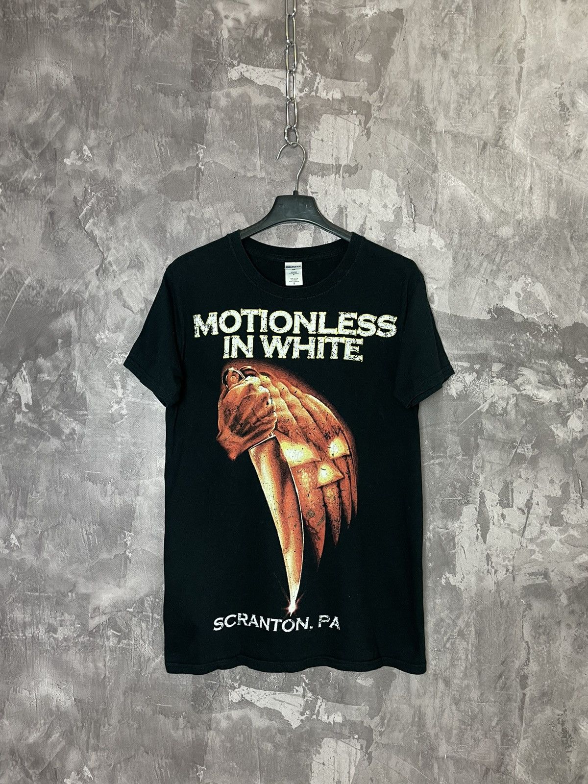 Band Tees × Vintage Vintage Motionless in white band rock tee Size US S / EU 44-46 / 1 - 1 Thumbnail
