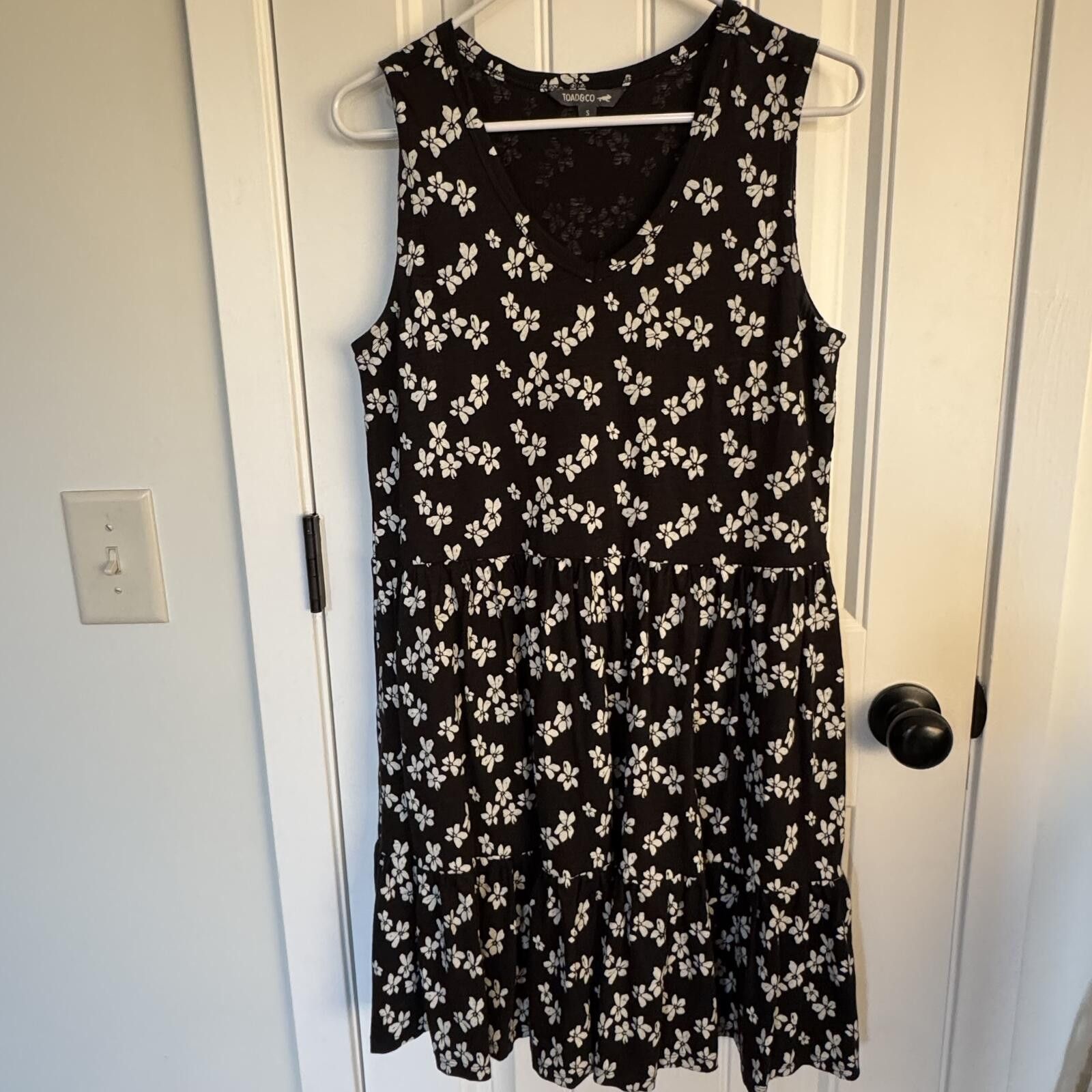 Toad&Co Toad&Co Small Sleeveless Floral Dress with Pockets Size S / US 4 / IT 40 - 2 Thumbnail