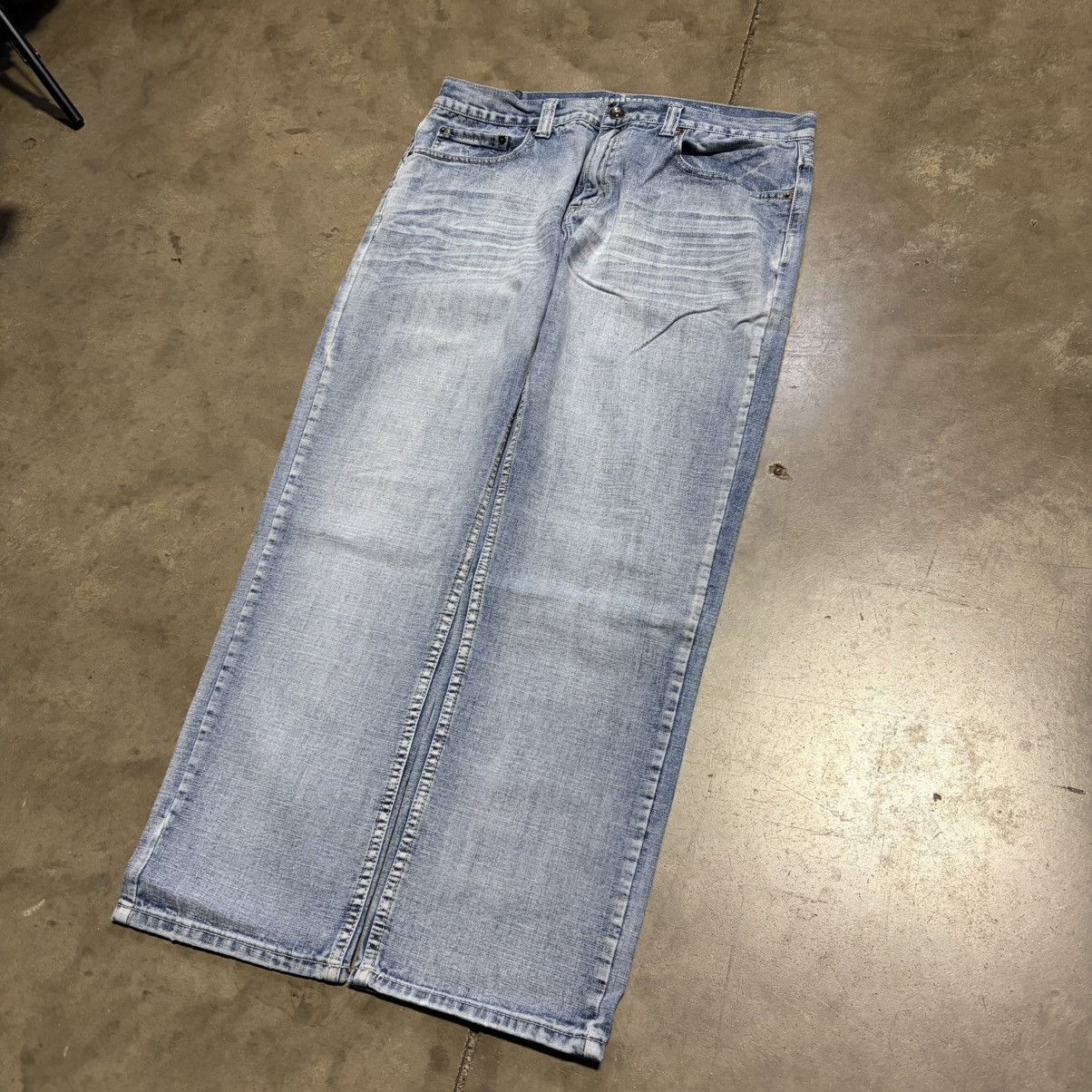 Urban Pipeline Vintage Y2K Urban Pipeline Light Wash Denim Jeans Straight Size US 34 / EU 50 - 2 Thumbnail