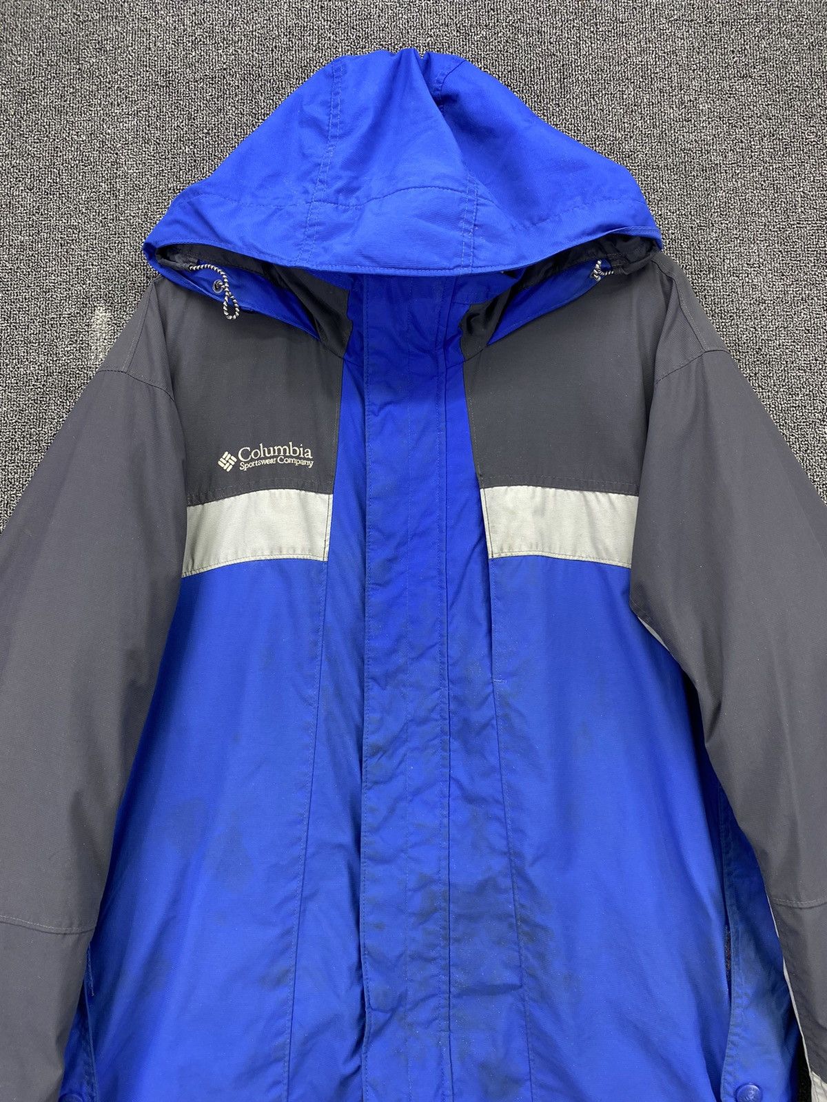 Columbia Vintage Columbia Hooded Light Jacket Size US L / EU 52-54 / 3 - 5 Thumbnail
