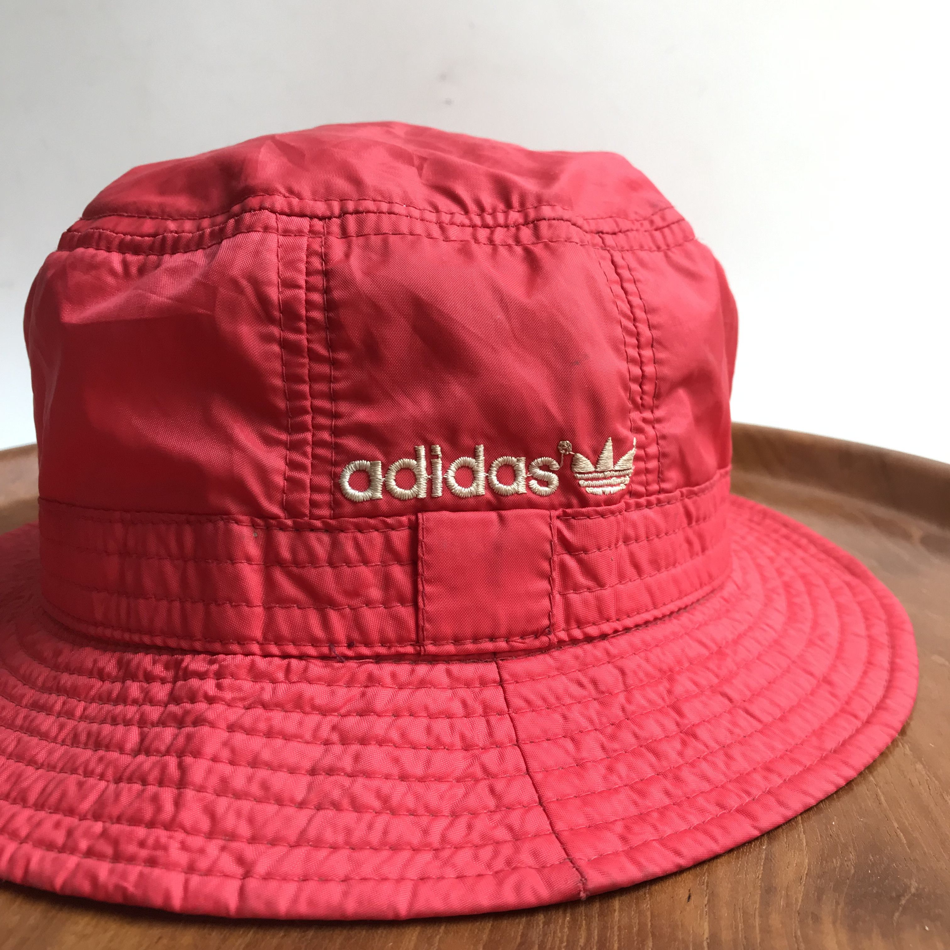 Adidas Vintage adidas Originals Bucket hat In Nylon red material Size ONE SIZE - 4 Thumbnail