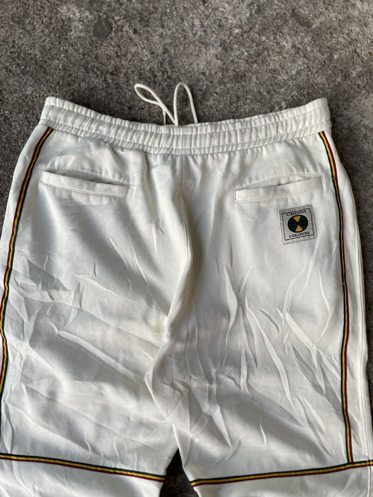 Cross Colours × Vintage VINTAGE CROSS COLOURS TRACKPANTS HIP HOP Size US 37 - 7 Thumbnail