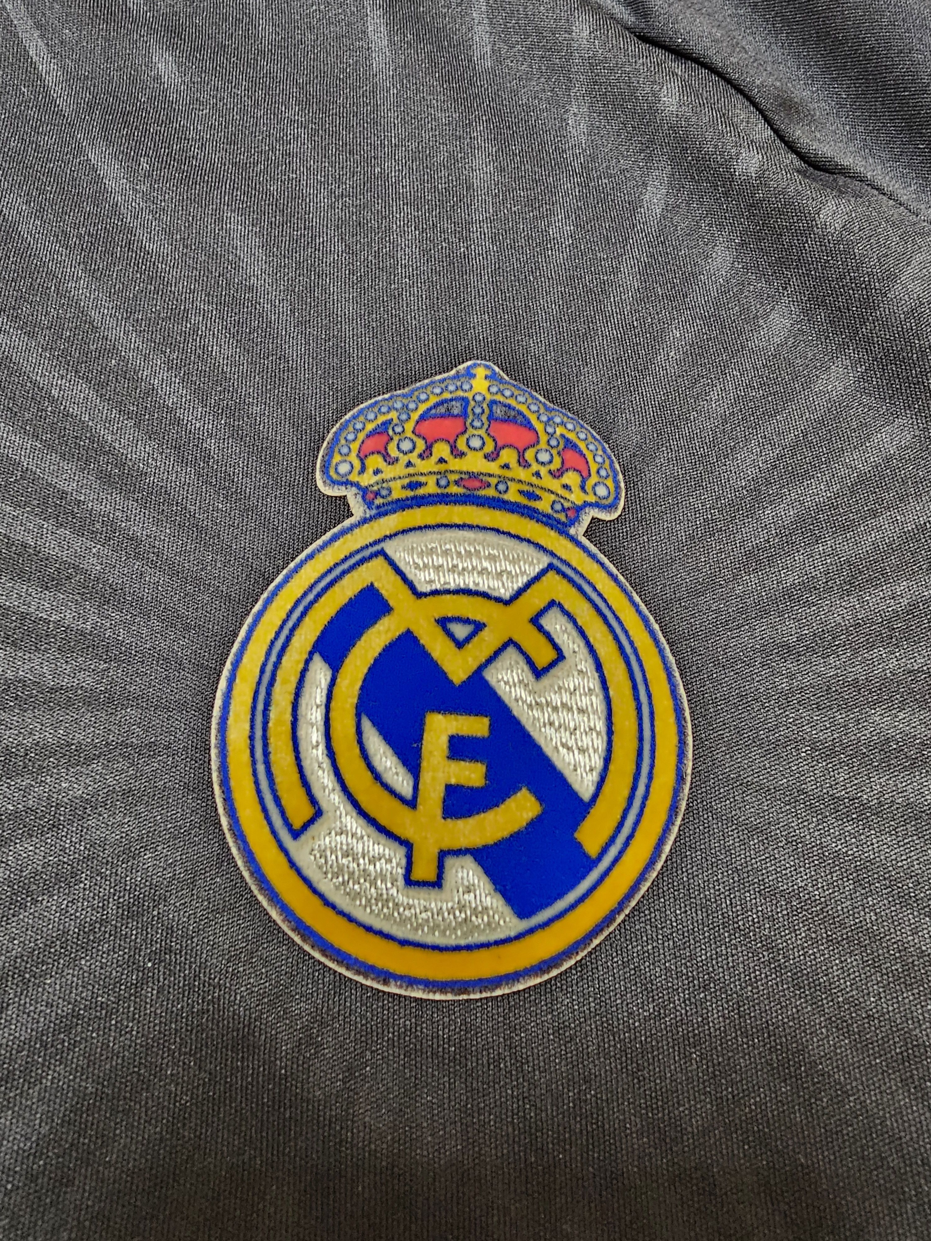 Adidas REAL MADRID 2010 2011 AWAY FOOTBALL SHIRT SOCCER JERSEY Size US S / EU 44-46 / 1 - 4 Thumbnail