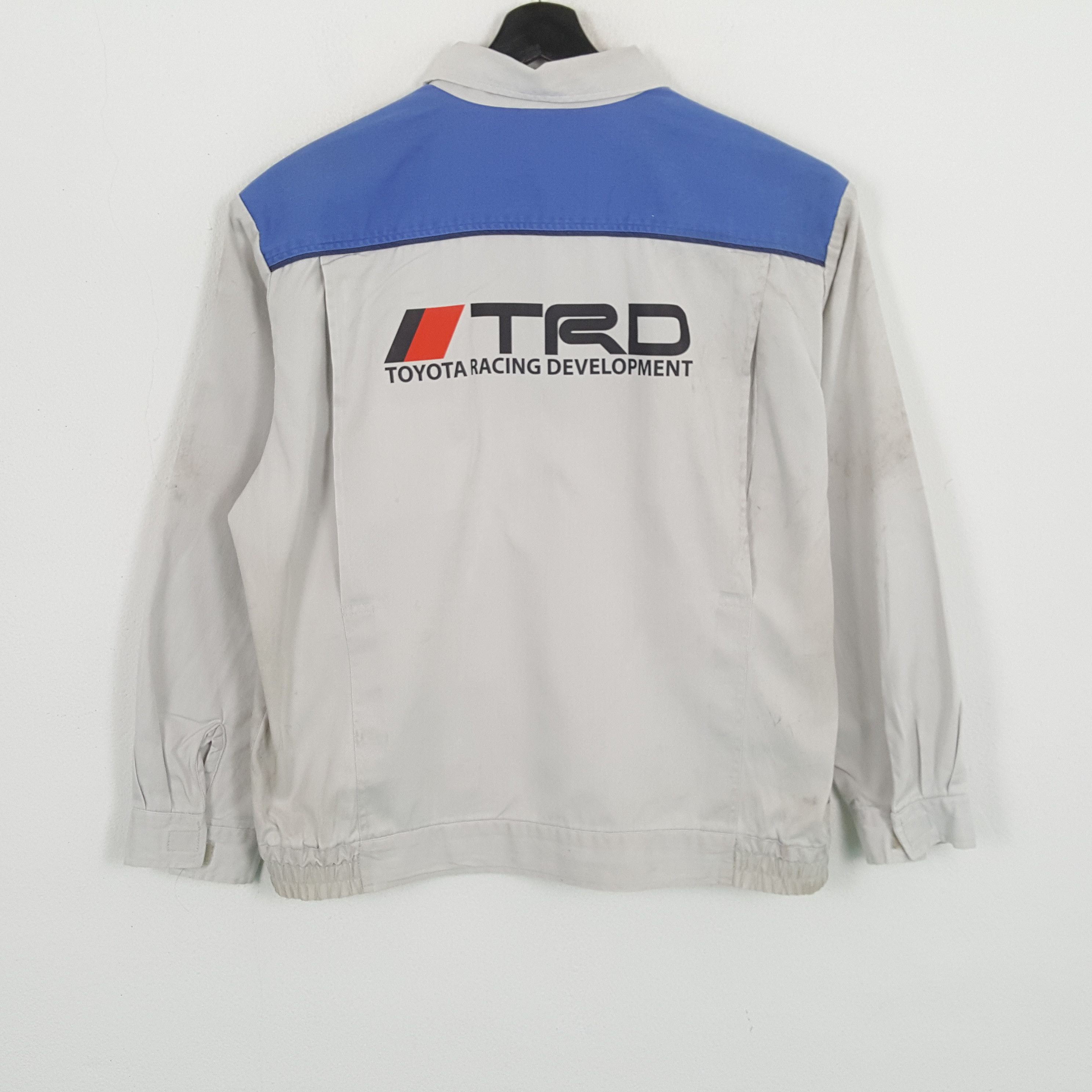 Vintage TRD TOYOTA RACING Motorsports Custom Art Jacket Distressed Size US L / EU 52-54 / 3 - 1 Thumbnail